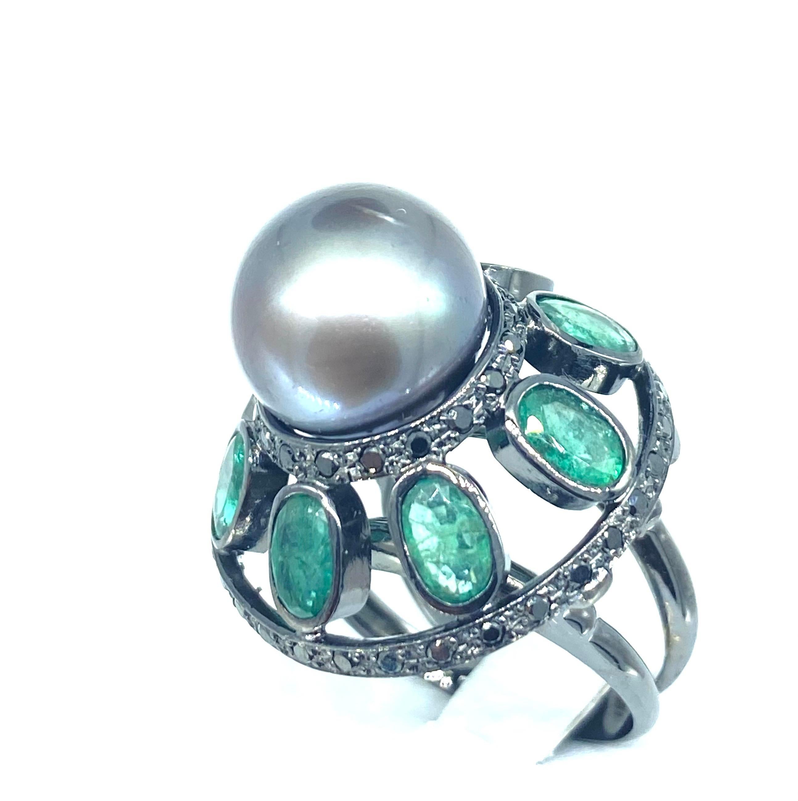 big pearl emerald