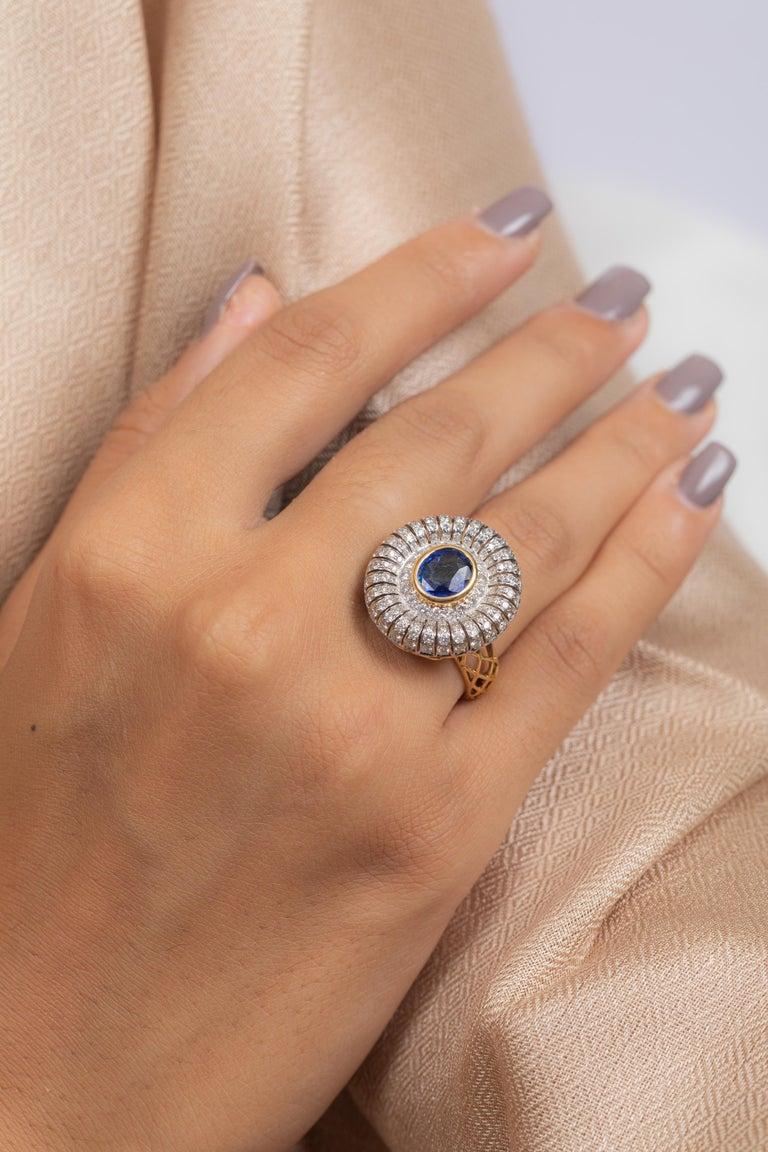 En vente :  Bague cocktail de créateur en or jaune massif 18 carats, saphir bleu et diamant 10