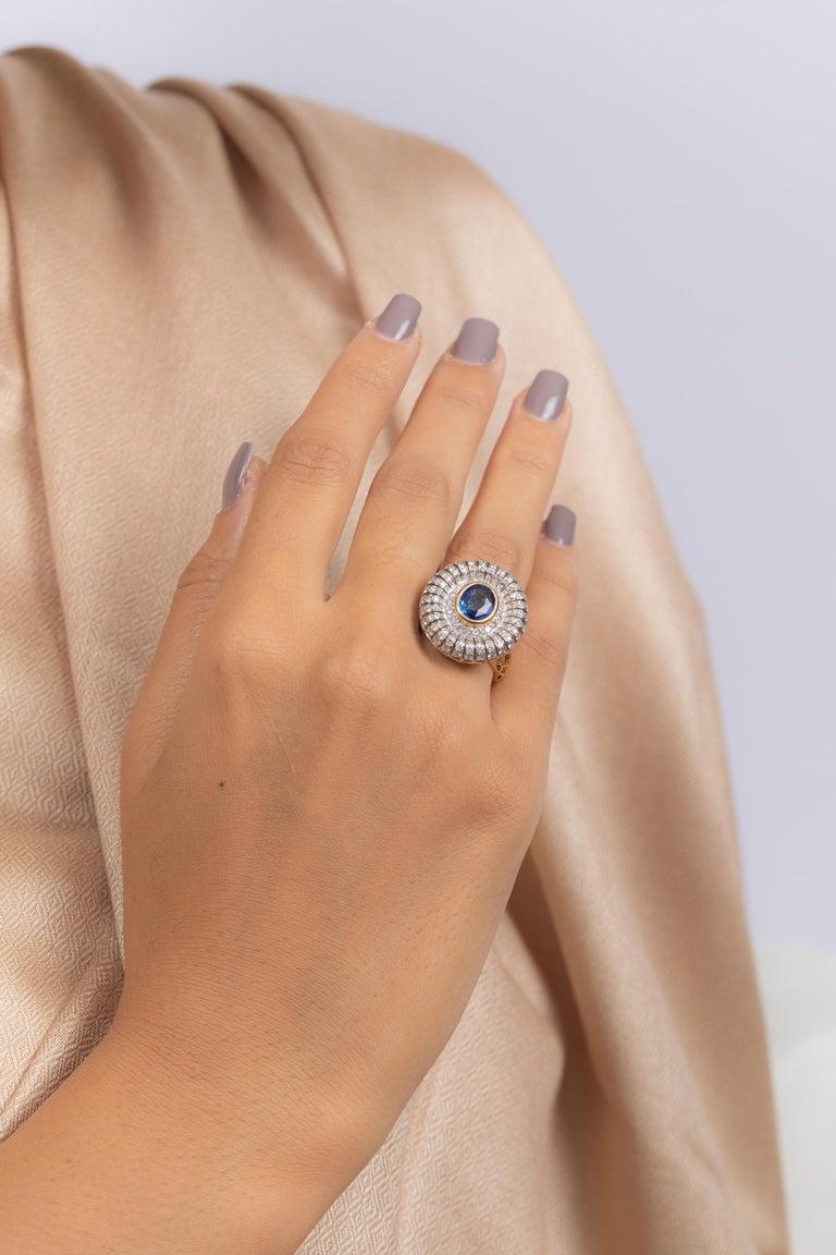 En vente :  Bague cocktail de créateur en or jaune massif 18 carats, saphir bleu et diamant 5