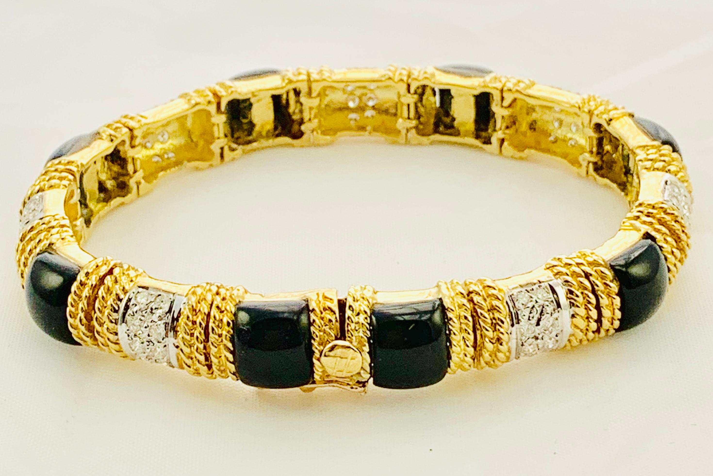 Designer Cassis 18 Karat Yellow Gold, Diamond and Onyx Section Bracelet 6