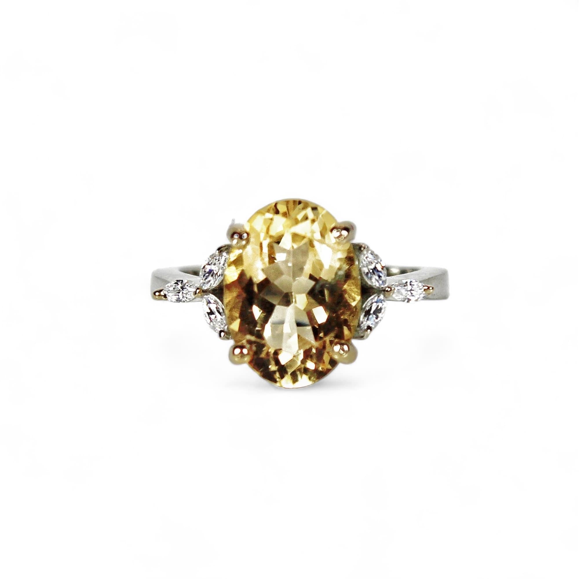 Bague en pierre précieuse Citrine Neuf - En vente à Vadgam, GJ