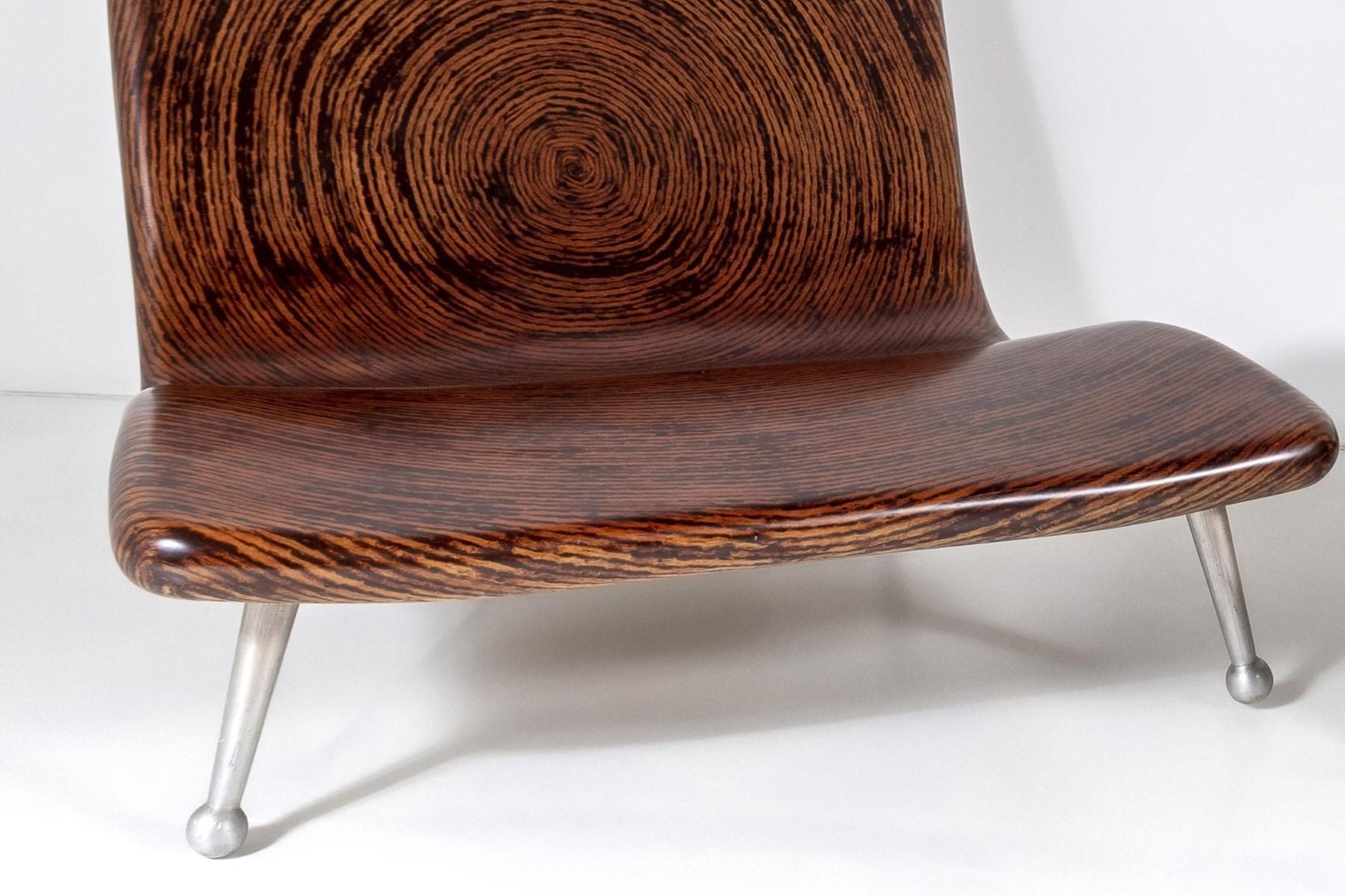 Designer Clayton Tugonon Kokosnuss Lounge Stuhl und Tisch Set  Von Snug im Angebot 7