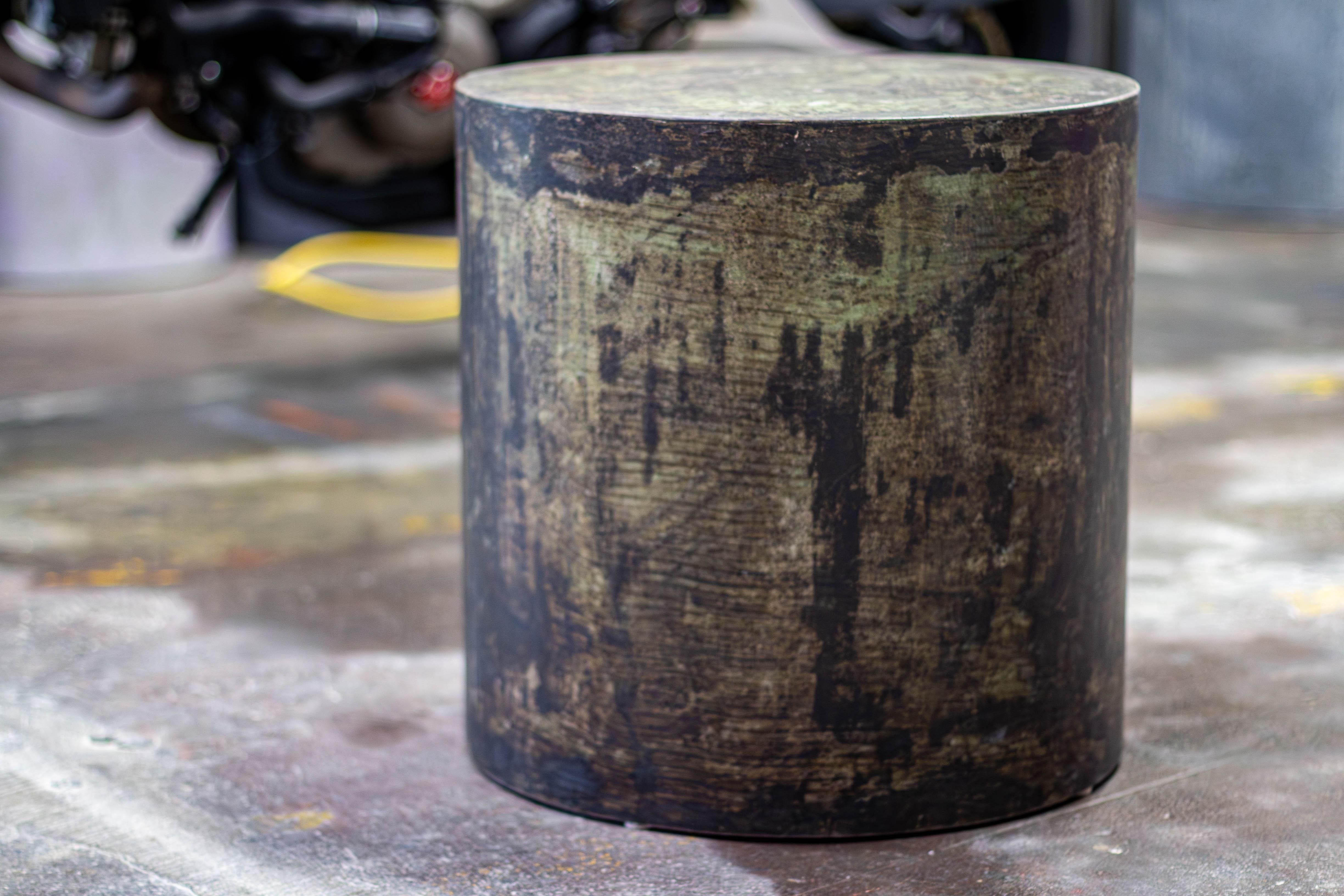   All of our products use only the finest raw materials, the most high tech reenforcing products and an ultra high performance hybrid polyurethane sealer. This allows us to create absolutely stunning pieces of art that will stand the test of time.