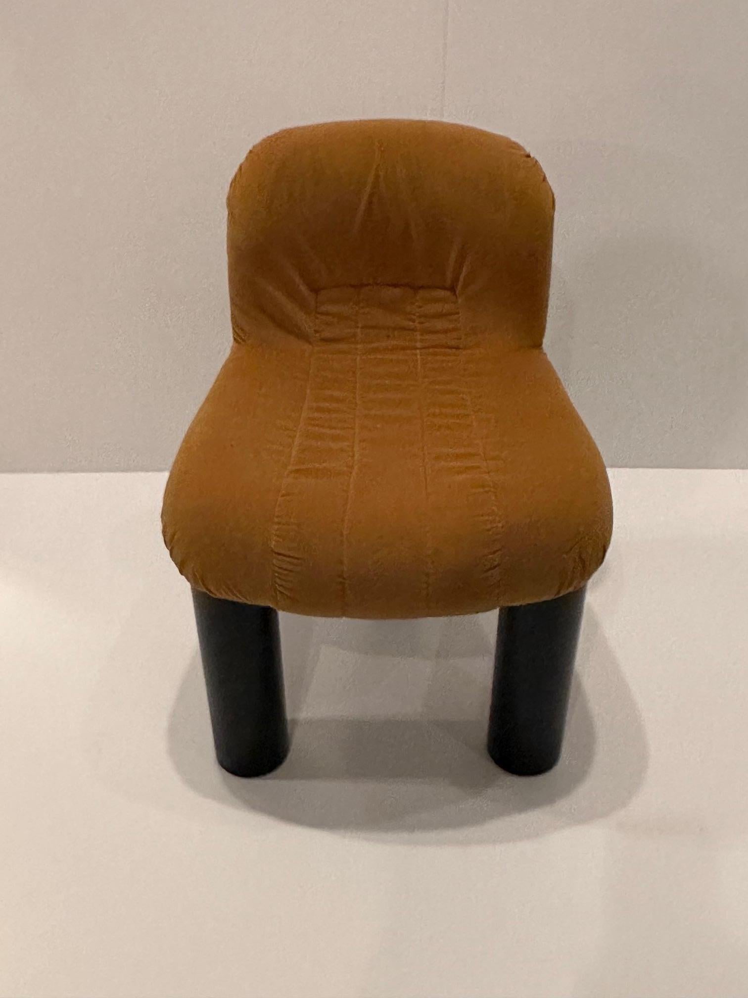 Italian Designer Cool Modern Artflex Botolo Upholstered Side Chair For Sale