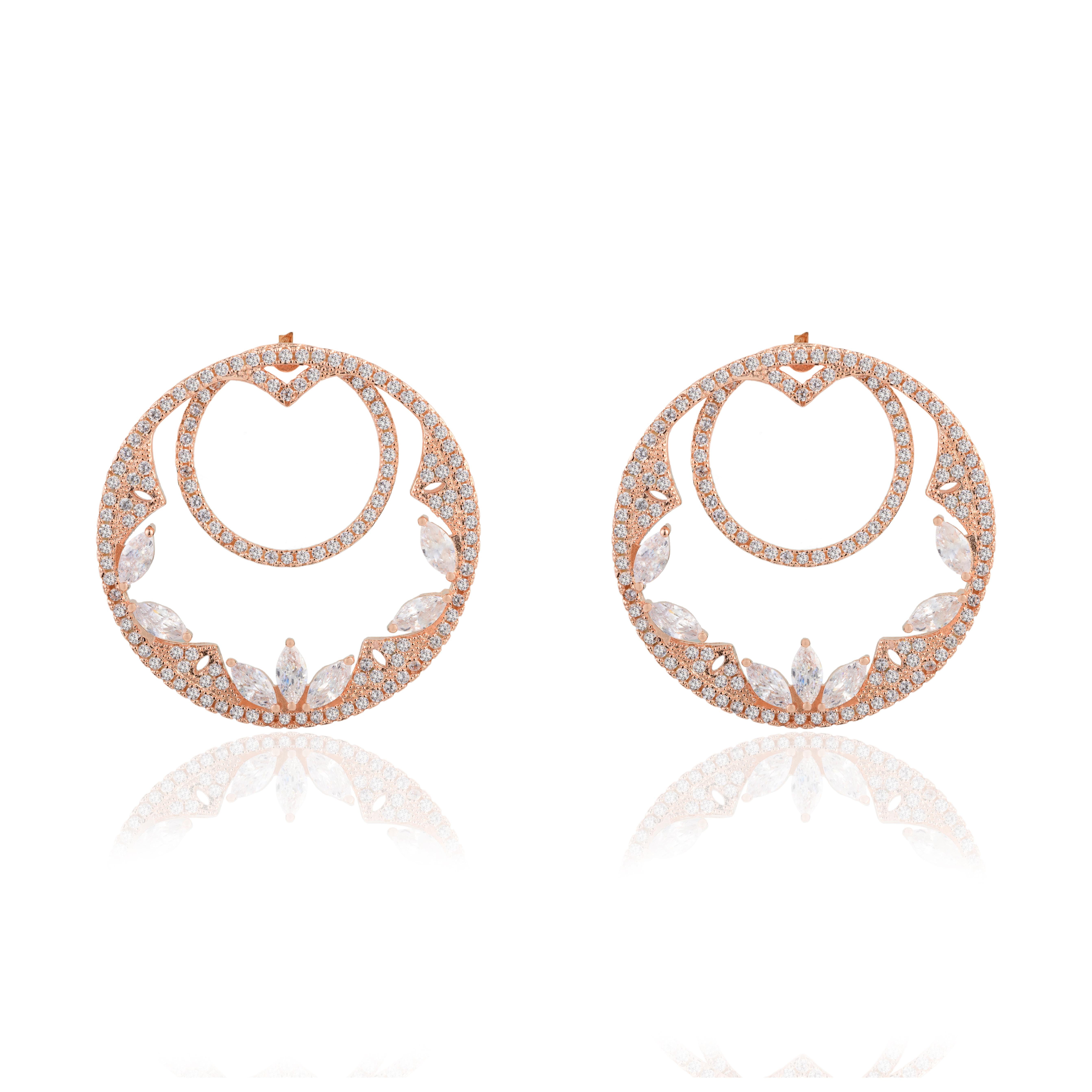 Modernist Designer Cubic Zirconia Circle Stud Earrings in 925 Silver Jewelry for Mom Gift For Sale