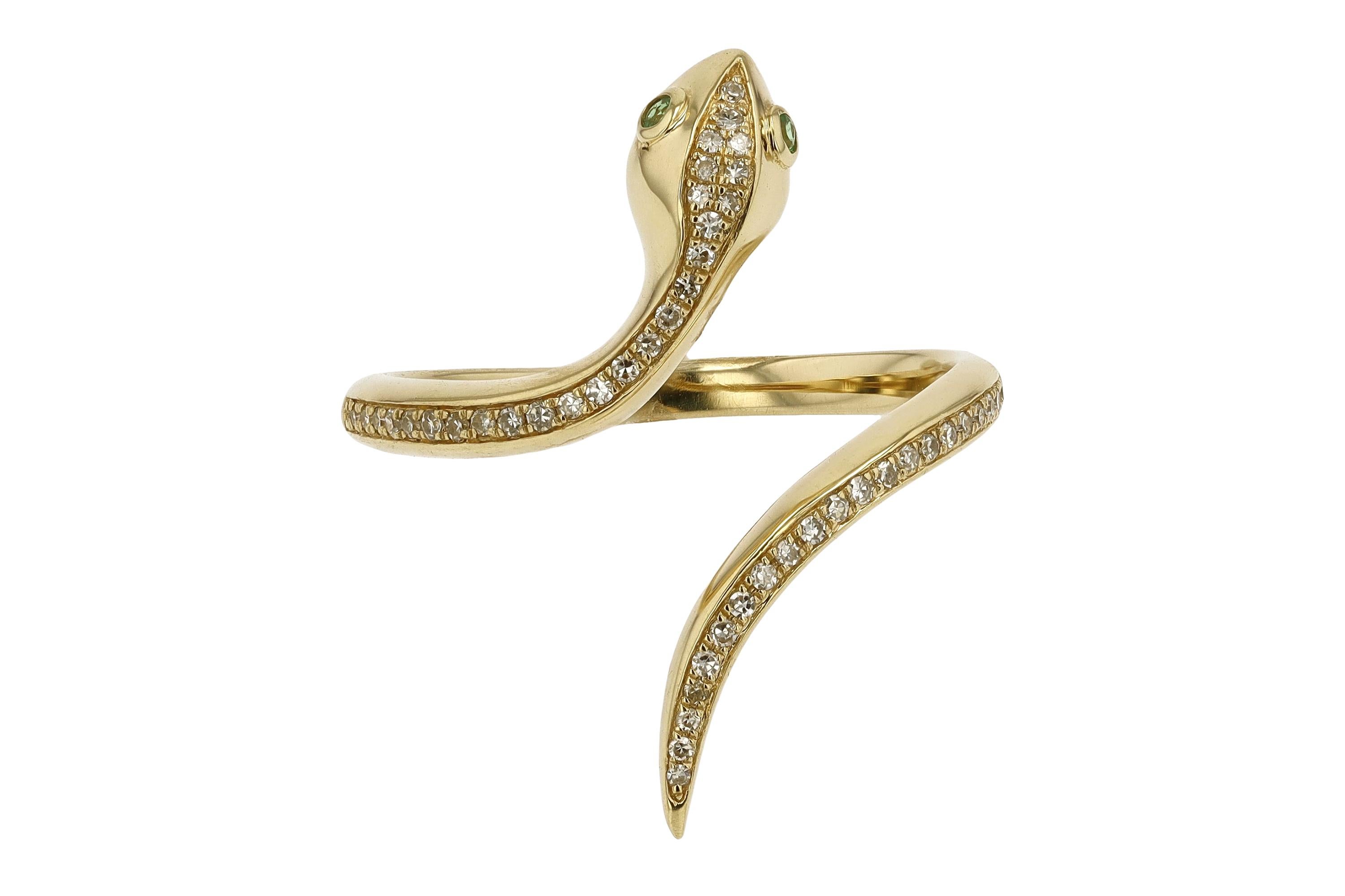 Designer Diamond and Tsavorite Garnet Snake Ring In New Condition For Sale In Santa Barbara, CA