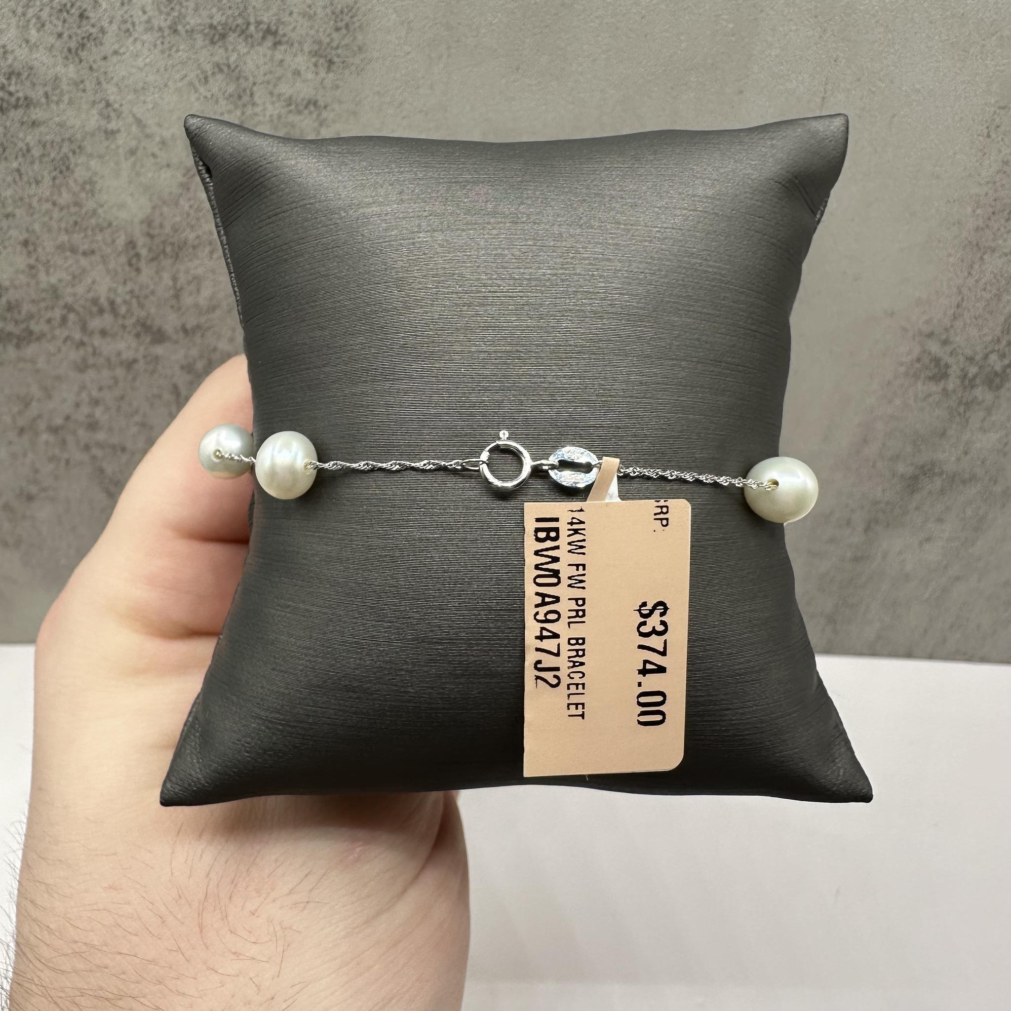 Taglio rotondo Bracciale Station con perle Effy in oro bianco 14 carati - Perle d'acqua dolce, 7,5 in vendita