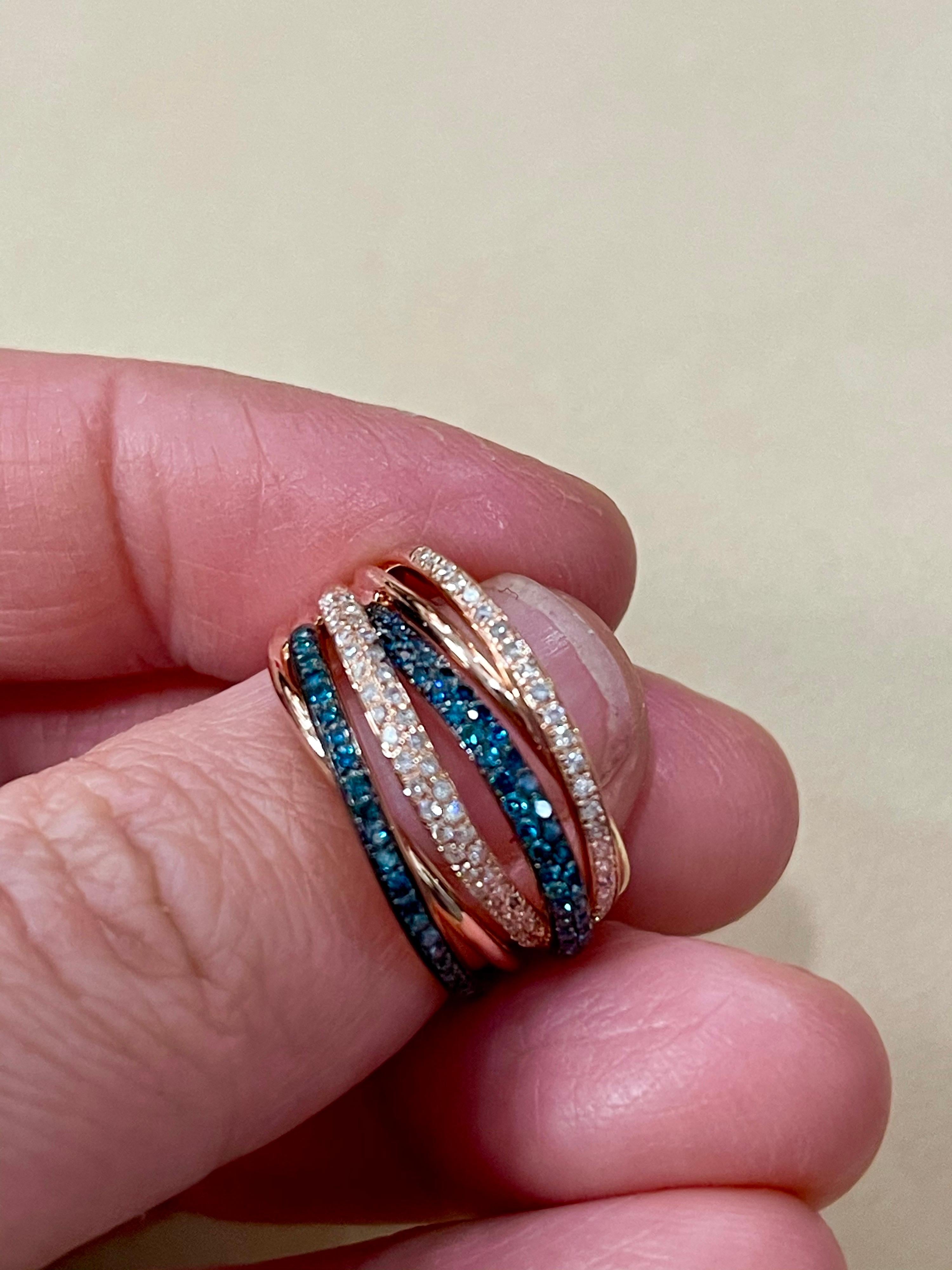 Designer Effy's 0.56 Carat Blue and White Diamond Cocktail Ring 14 Karat Gold 4