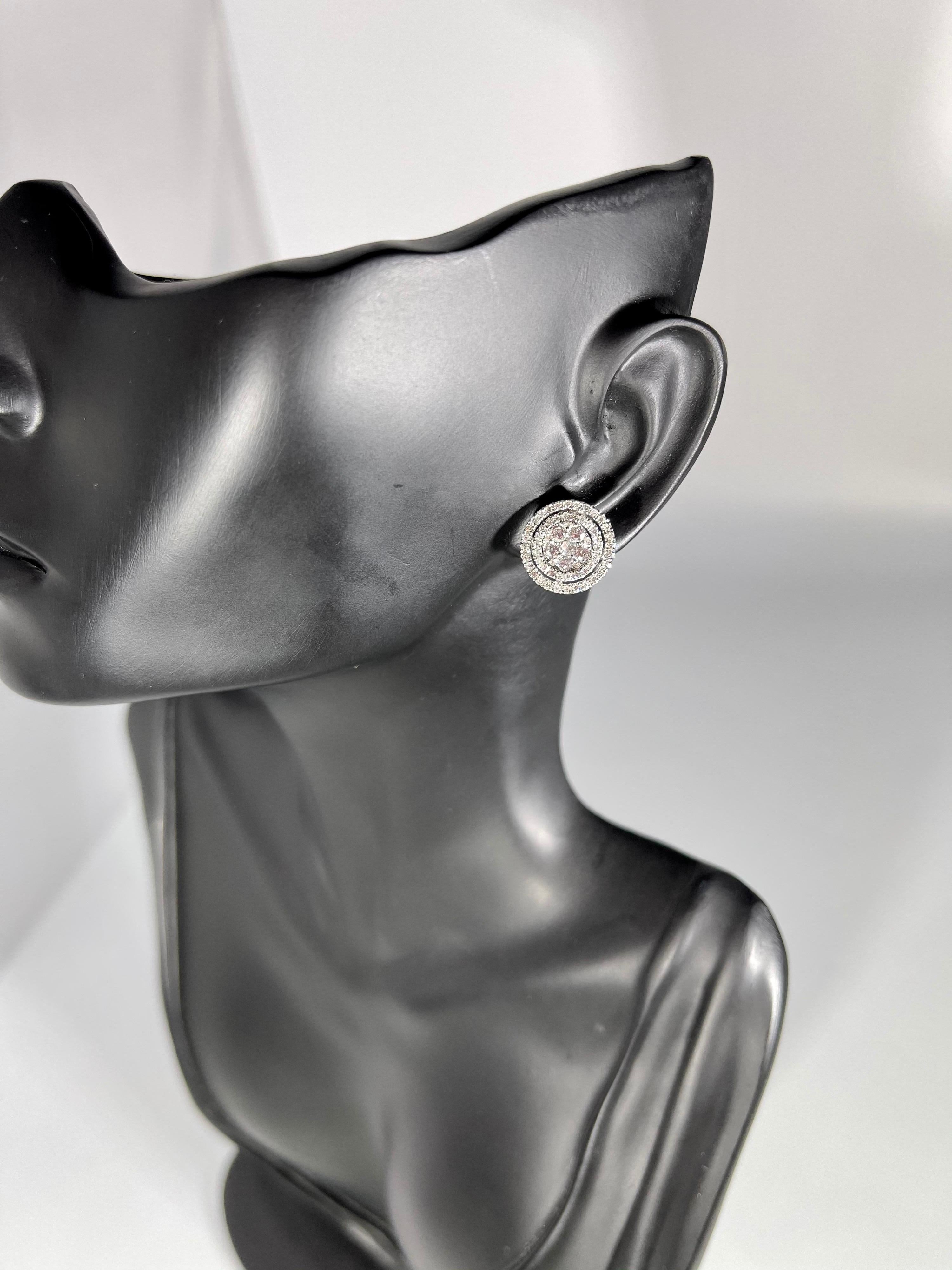 Designer Effy's 1.06 Carat Diamond Stud Post Back Earrings 14 Karat White Gold In New Condition In New York, NY