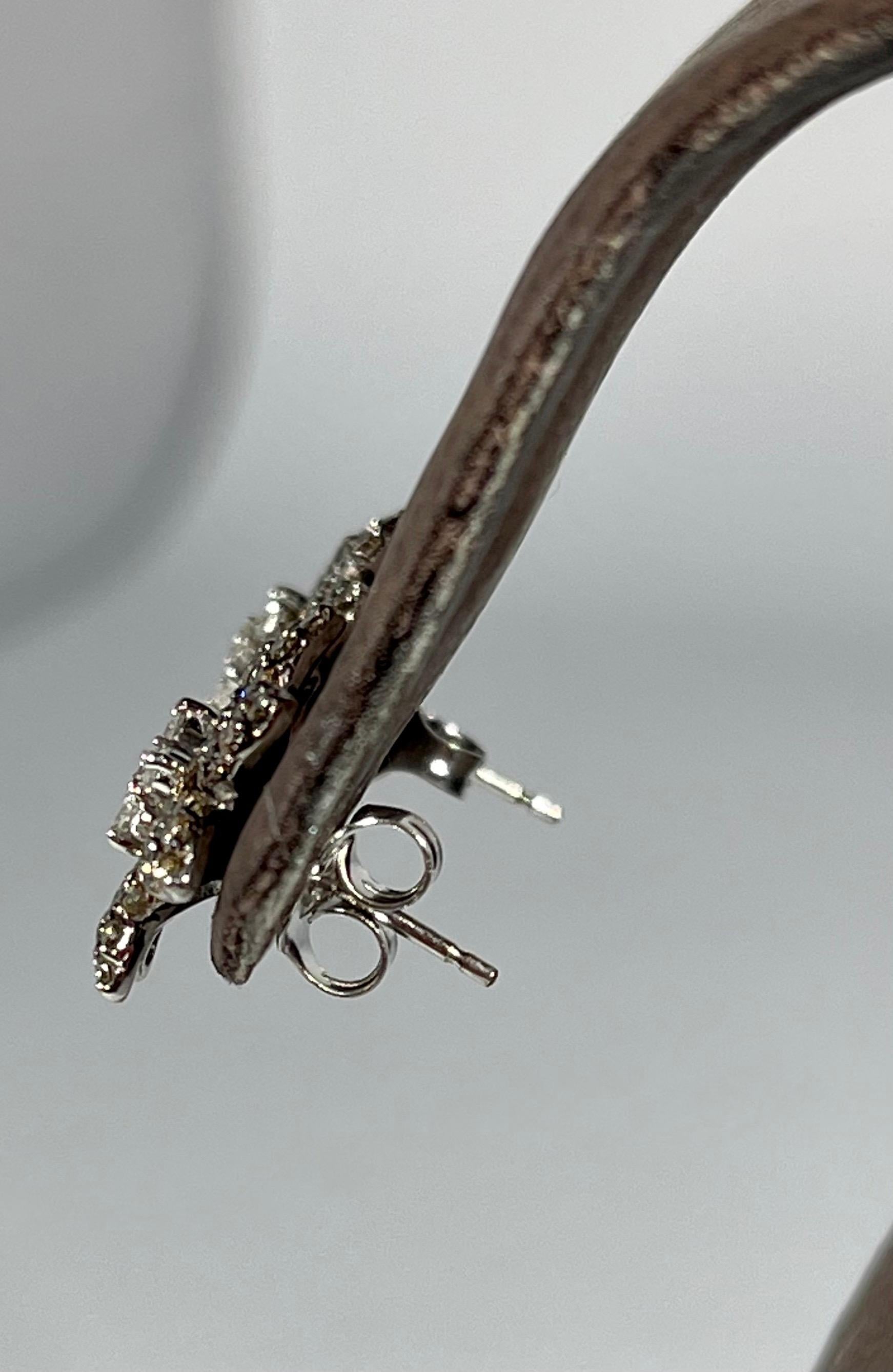 Round Cut Designer Effy's 1.5 Carat Expresso Diamond Flower Stud Earrings 14 Karat Gold