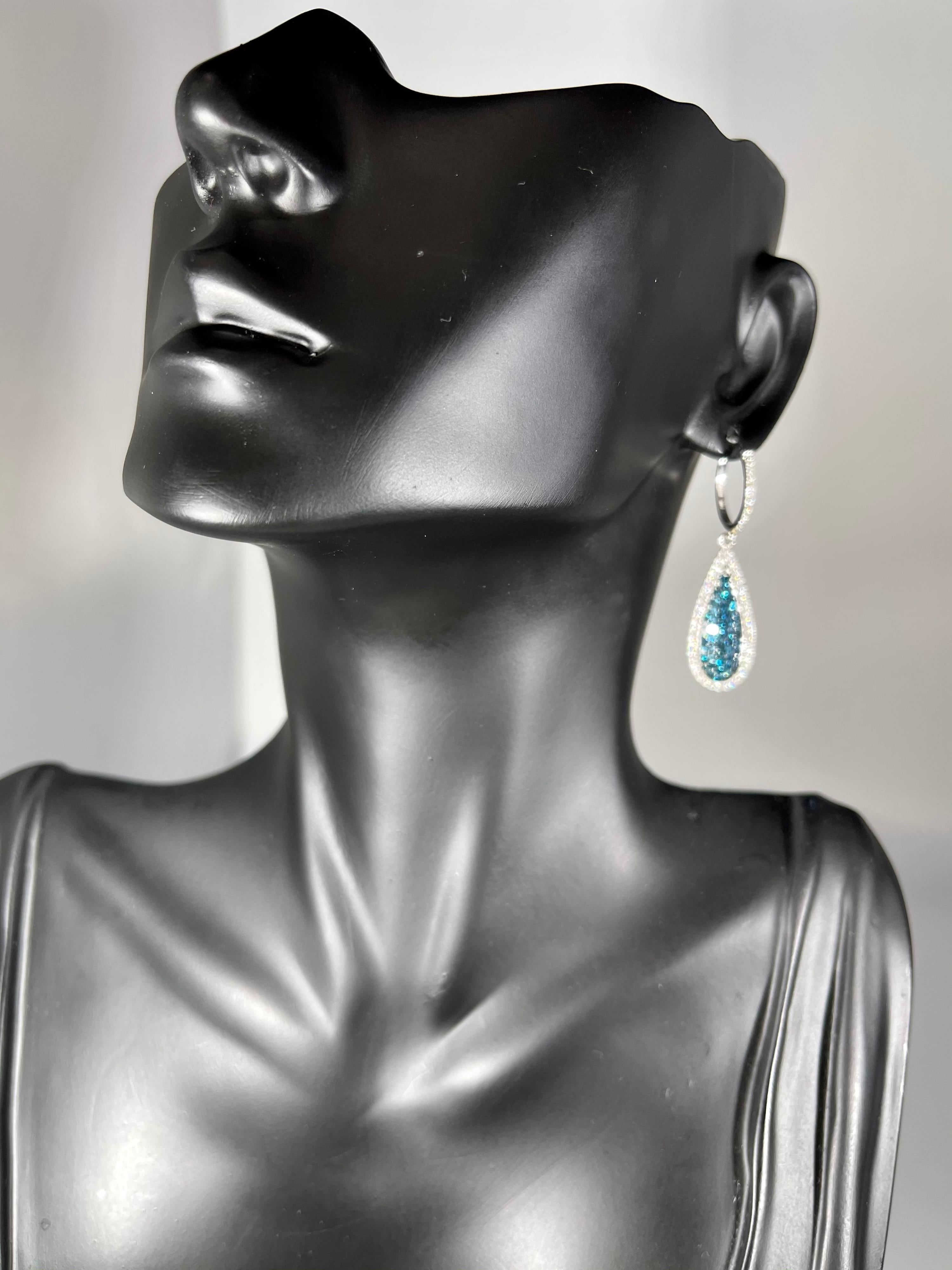 Designer Effy's 1.64 Carat Blue & White Diamond Dangling Earrings 14 Karat Gold 3