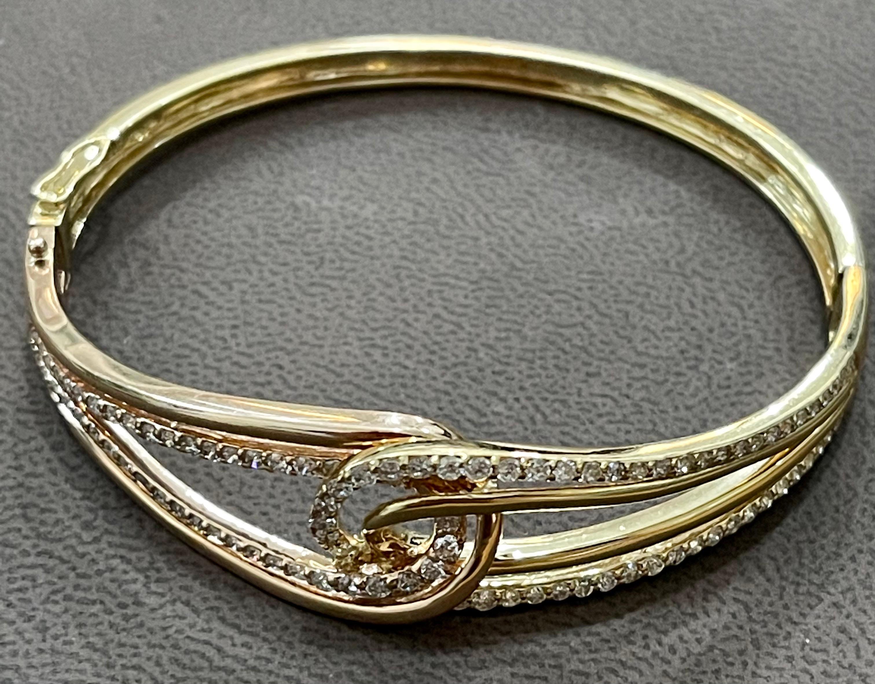 Designer Effy's 1.88 Carat Diamond 14 Karat Rose and Yellow Gold Bangle In New Condition In New York, NY