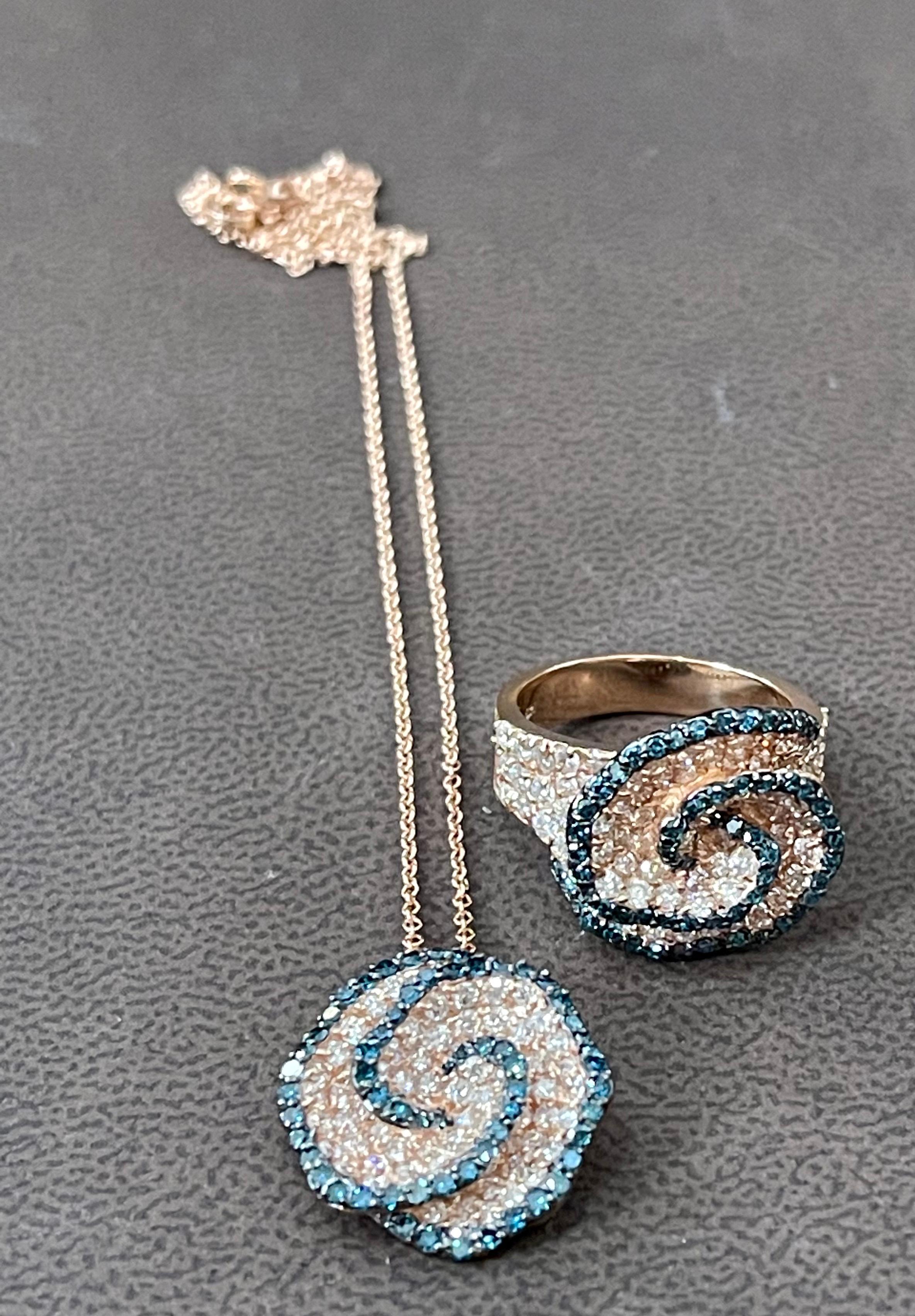 Designer Effy's 2.21 Carat Blue and White Diamond 14 Karat Gold Cocktail Ring 7