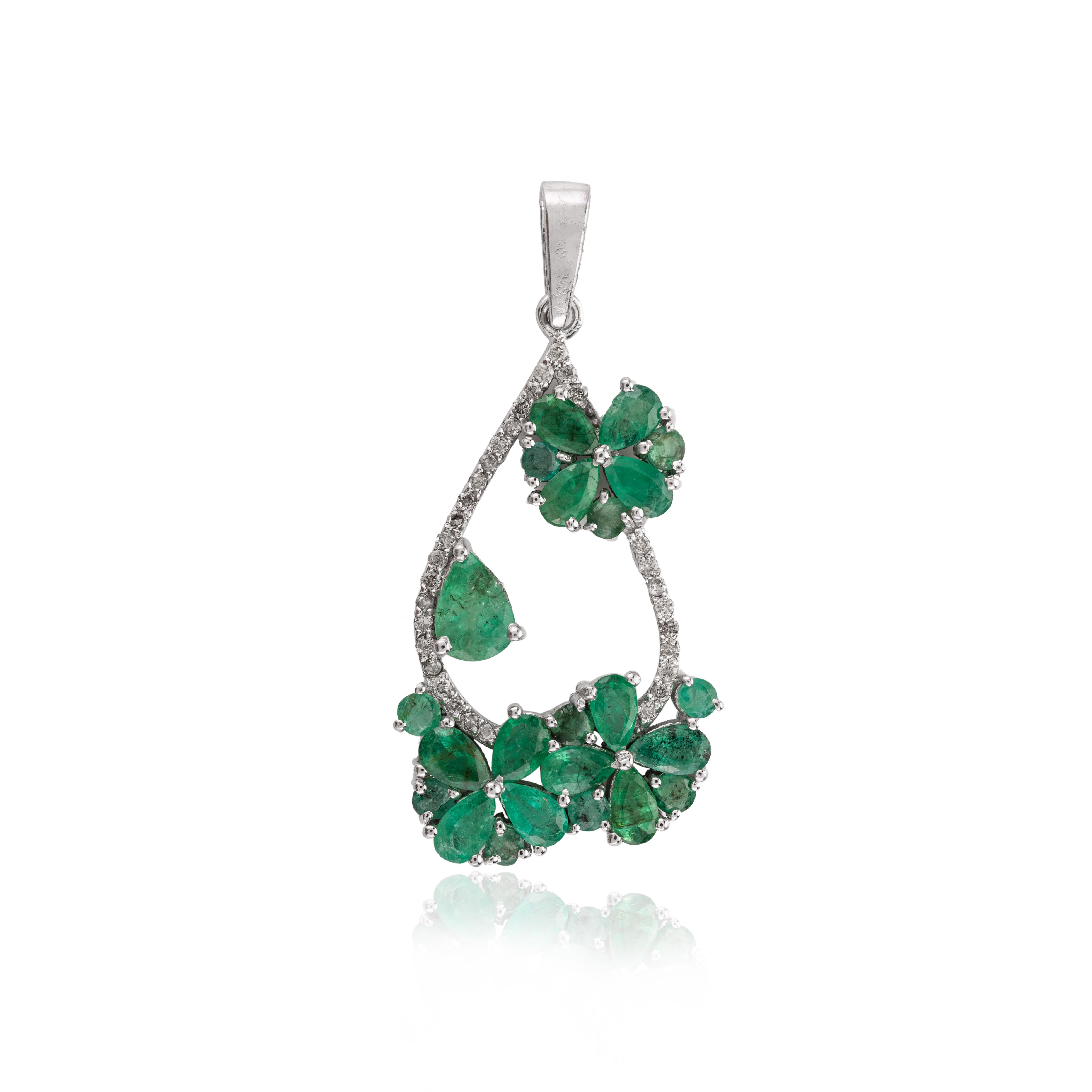 Mixed Cut Designer Emerald and Diamond Flower .925 Sterling Silver Wedding Pendant For Sale