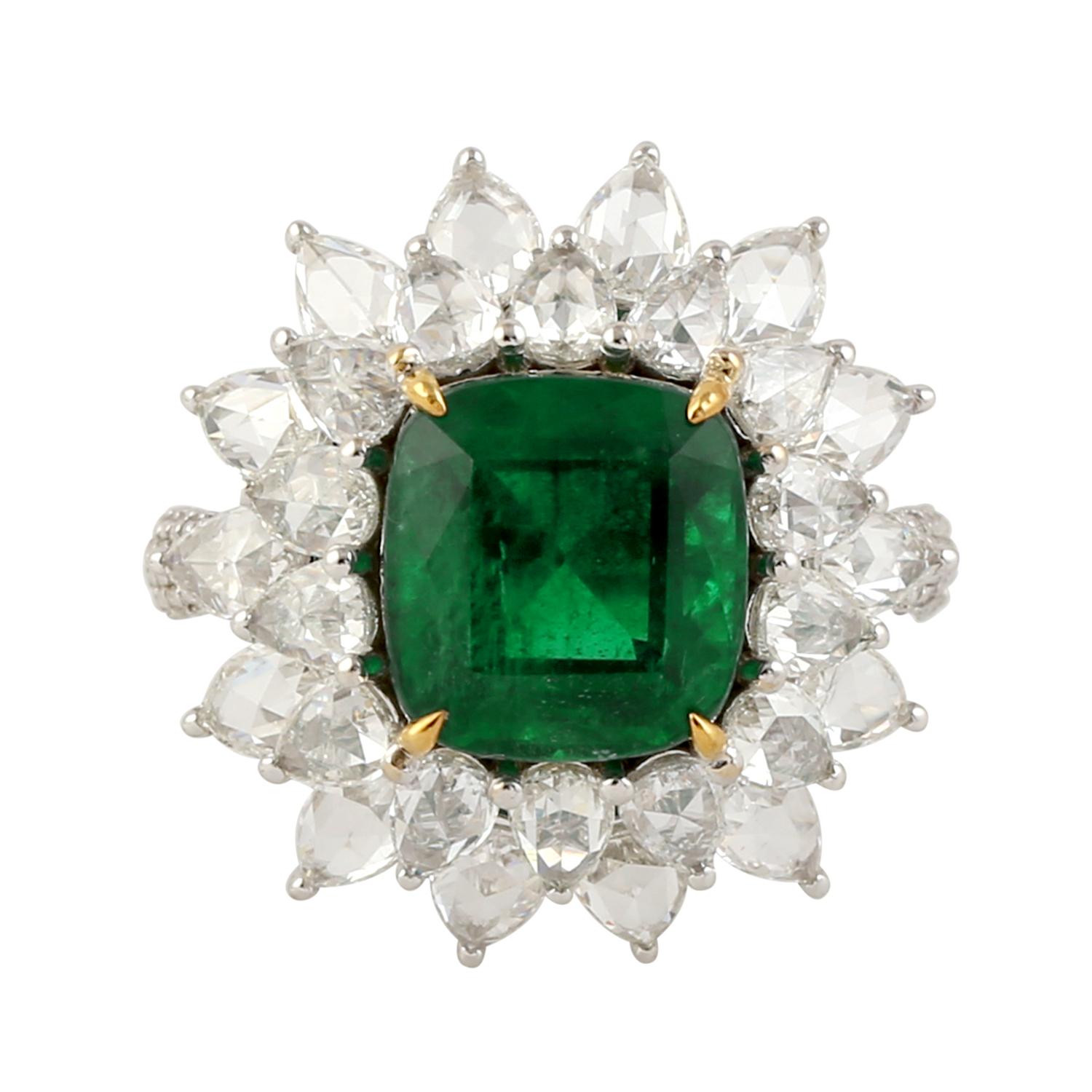 Modern Designer Emerald and White Diamond Ring in 18K white Gold