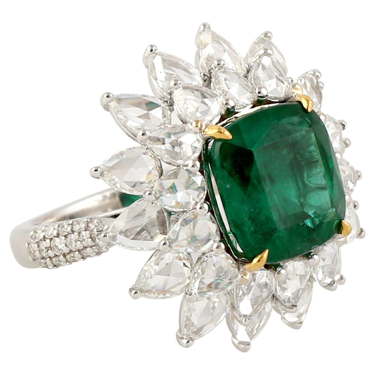 Designer Emerald and White Diamond Ring in 18K white Gold