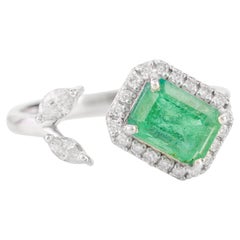 Bague ouverte en or blanc massif 14k avec émeraude et diamant pour le mariage Craftée