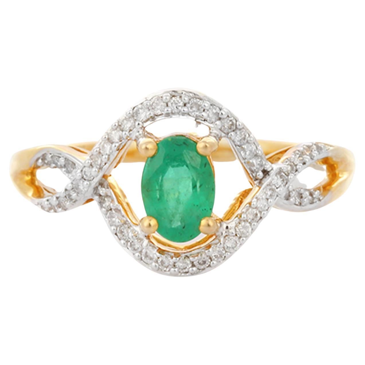 For Sale:  Emerald Studded Between Diamond Loop Ring in 18K Yellow Gold for Women