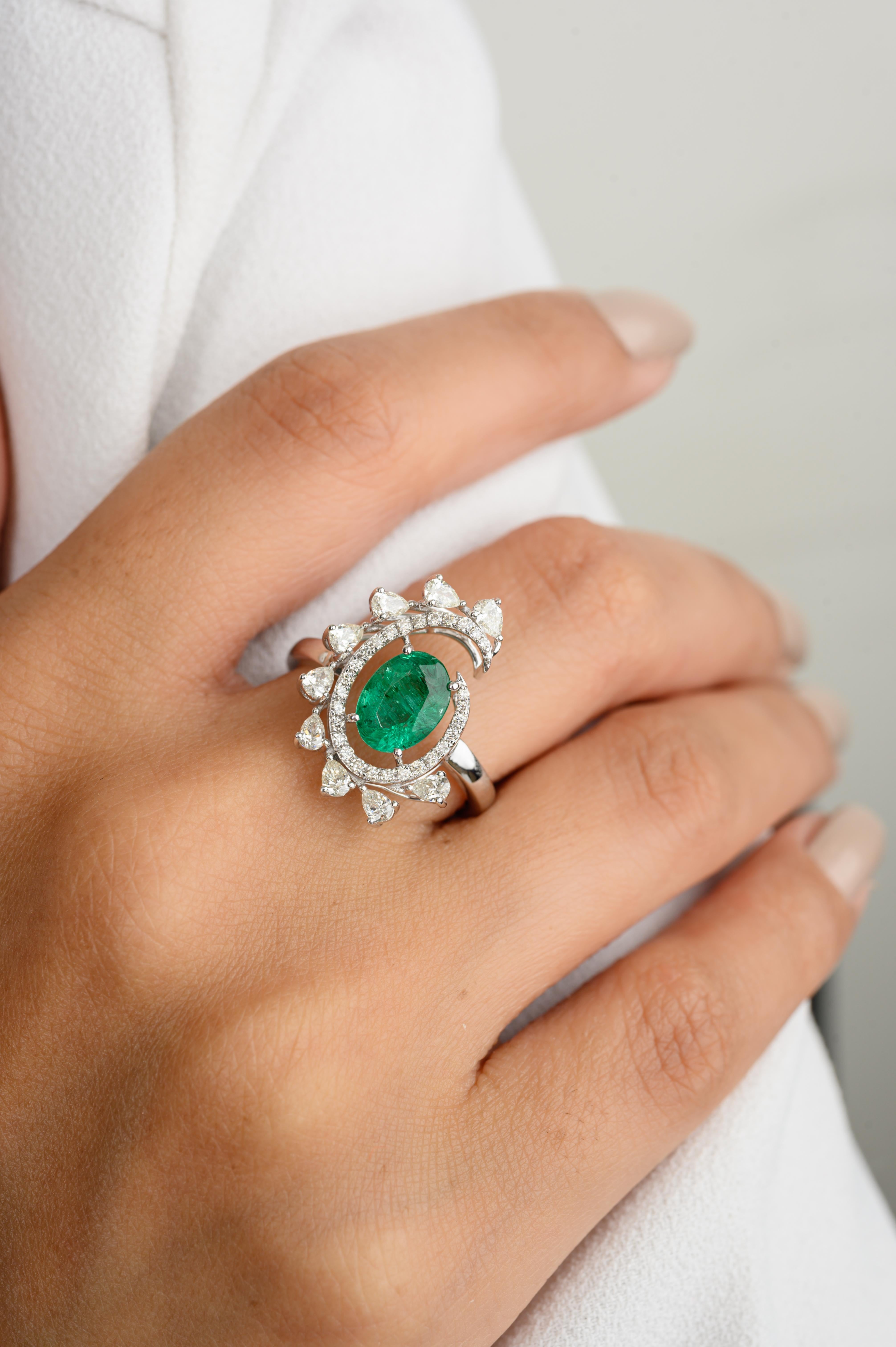 For Sale:  Designer Emerald Diamond Women Cocktail Ring in 18k Solid White Gold Gift 6