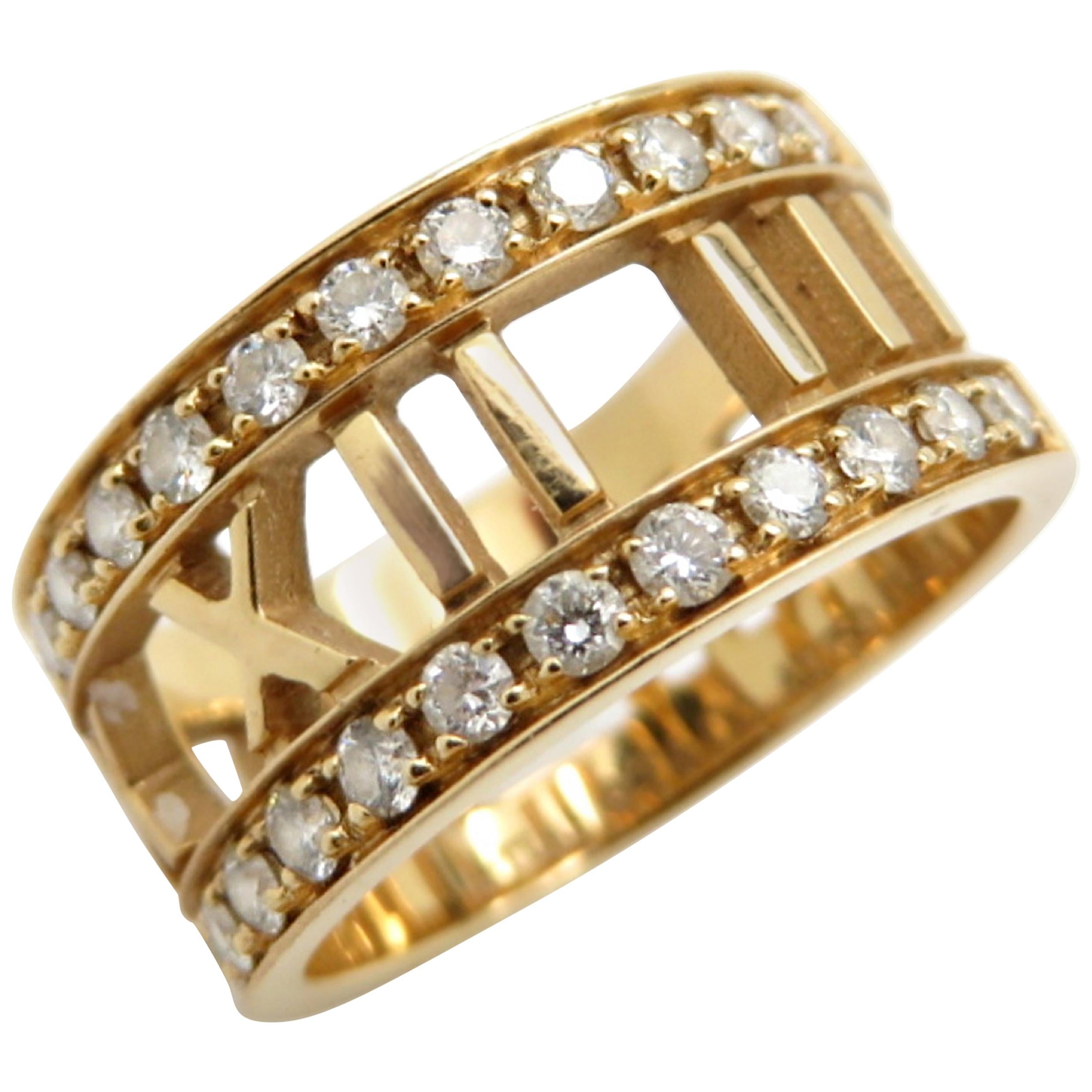 Designer Estate Tiffany & Co. Atlas Collection Diamond Ring Band 18 Karat Gold