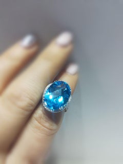 Designer Fashion Fine Jewelry Topaz White Diamond Gold Ring
