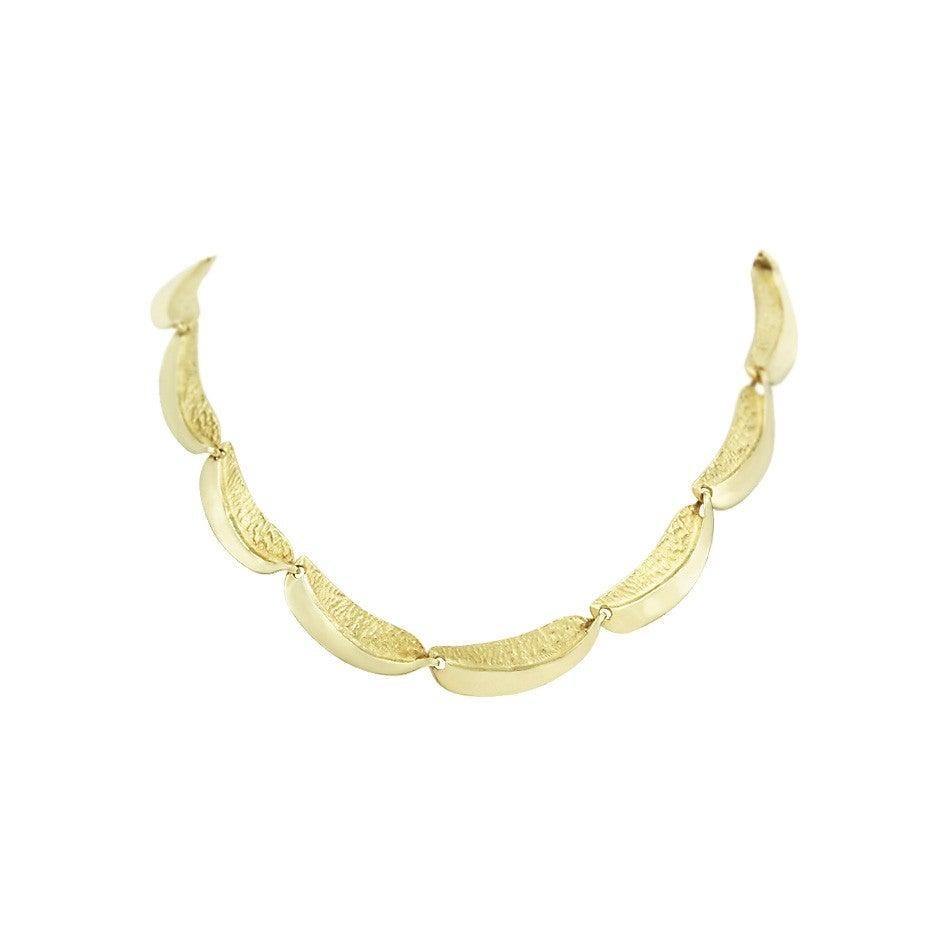 Designer Fashion Fine Jewelry Yellow Gold Necklace In New Condition For Sale In Montreux, CH