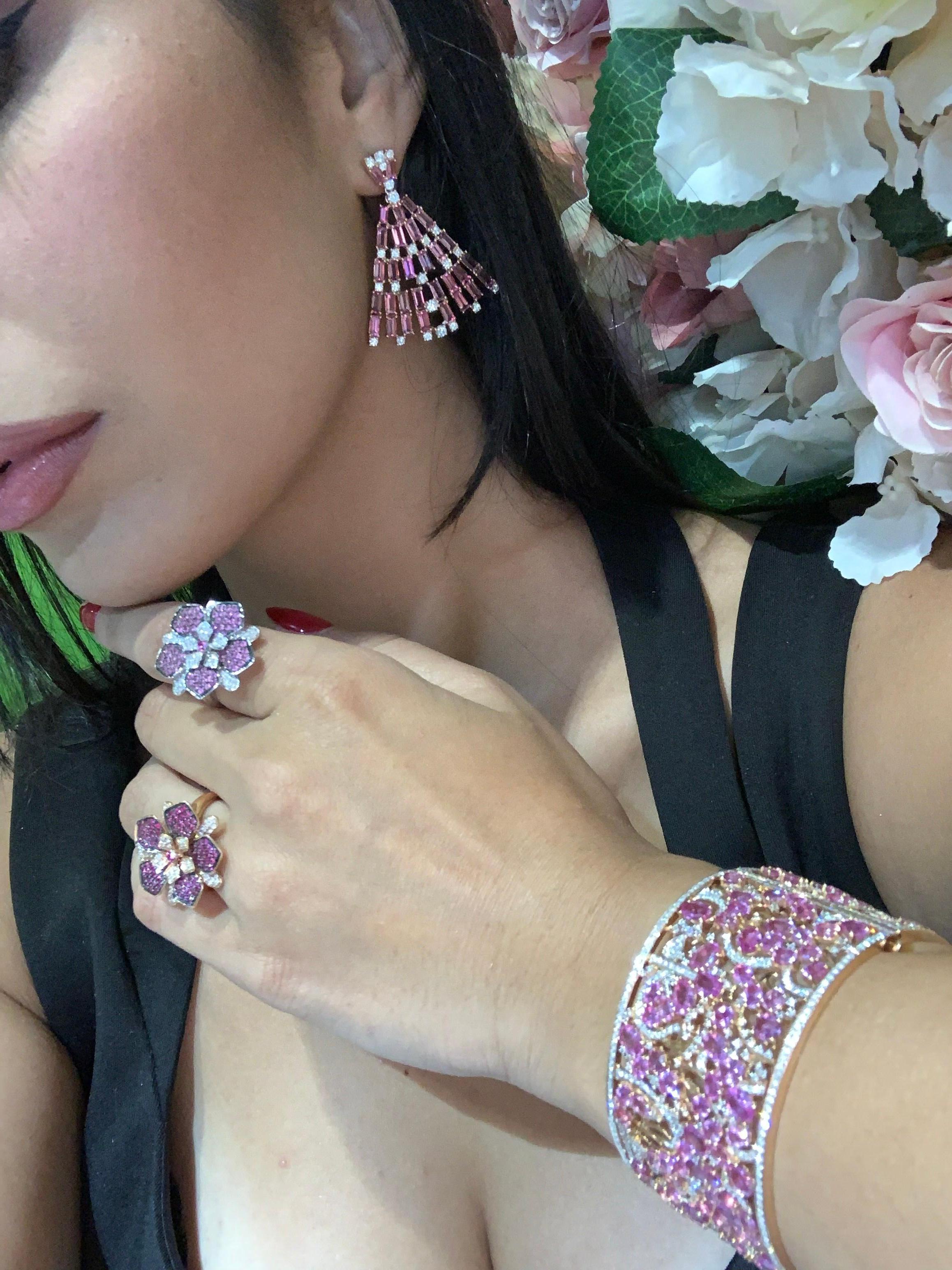 Round Cut Sunita Nahata Ruby 1.04ct. Floral Ring in 18K Rose Gold with Diamond. For Sale