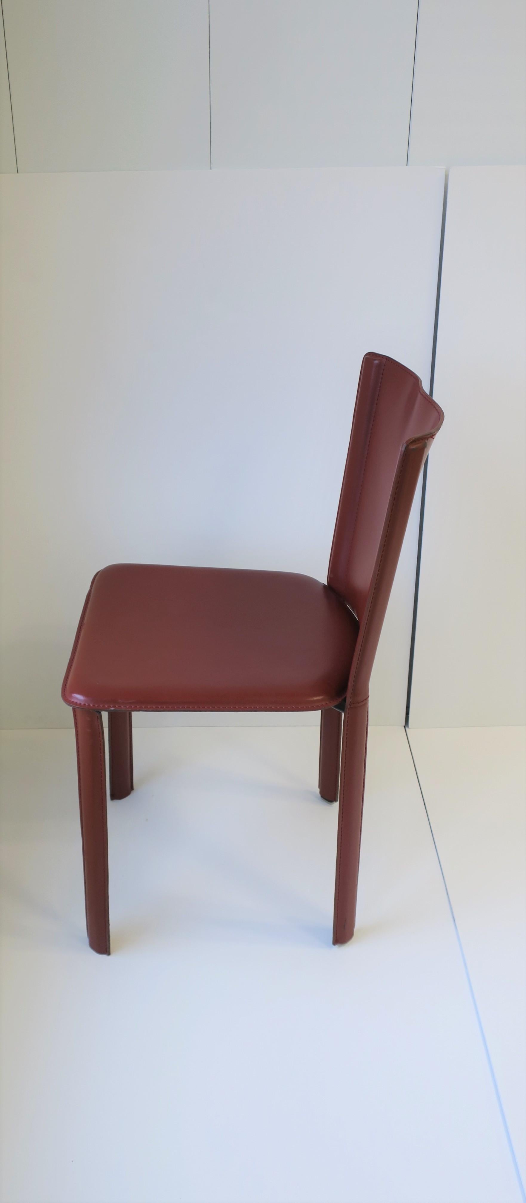 Designer Italian Red Burgundy Leather Side or Desk Chair by Frag In Good Condition In New York, NY