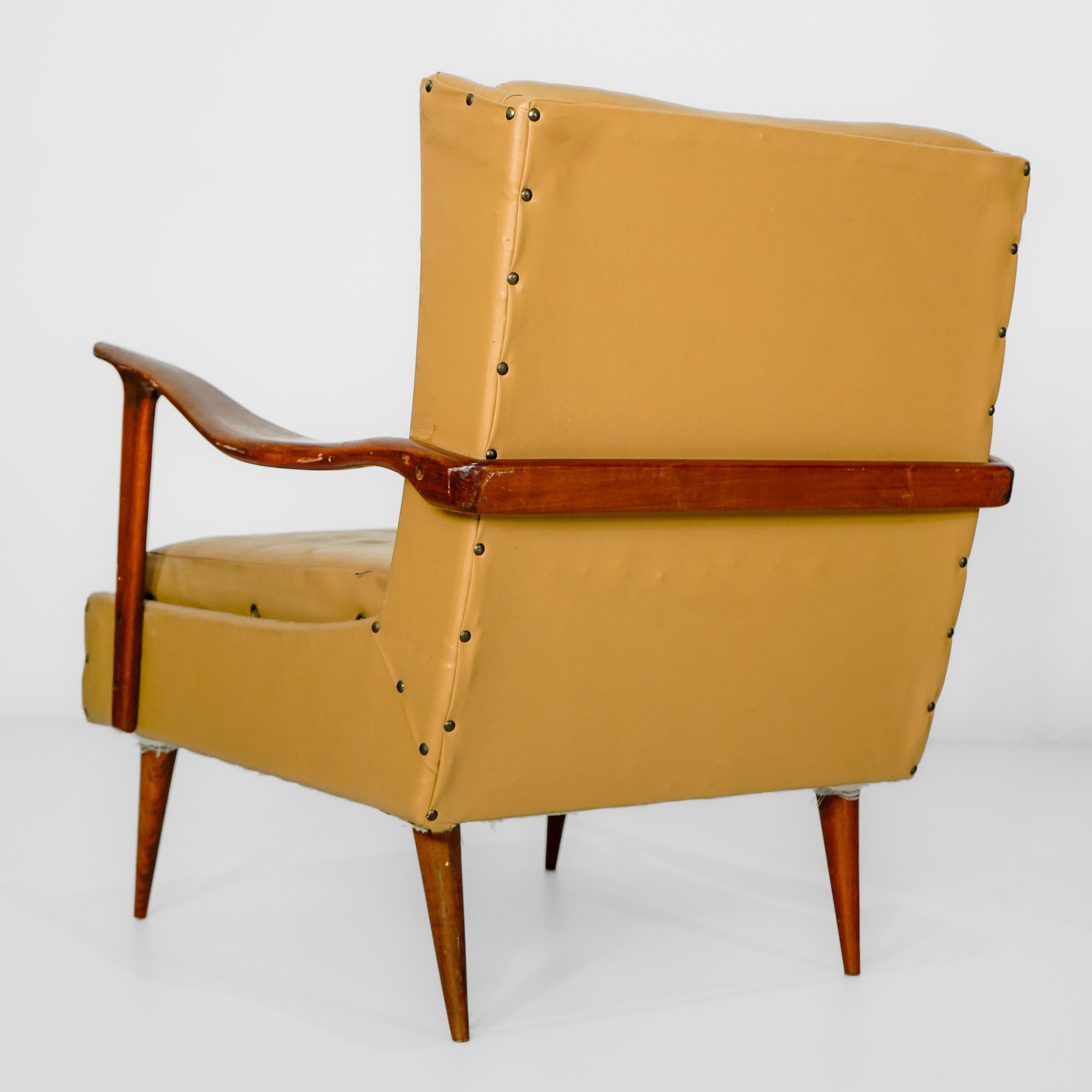 Designer Giuseppe Scapinelli - 1960. Paar massive Caviúna-Sessel. (Moderne der Mitte des Jahrhunderts) im Angebot
