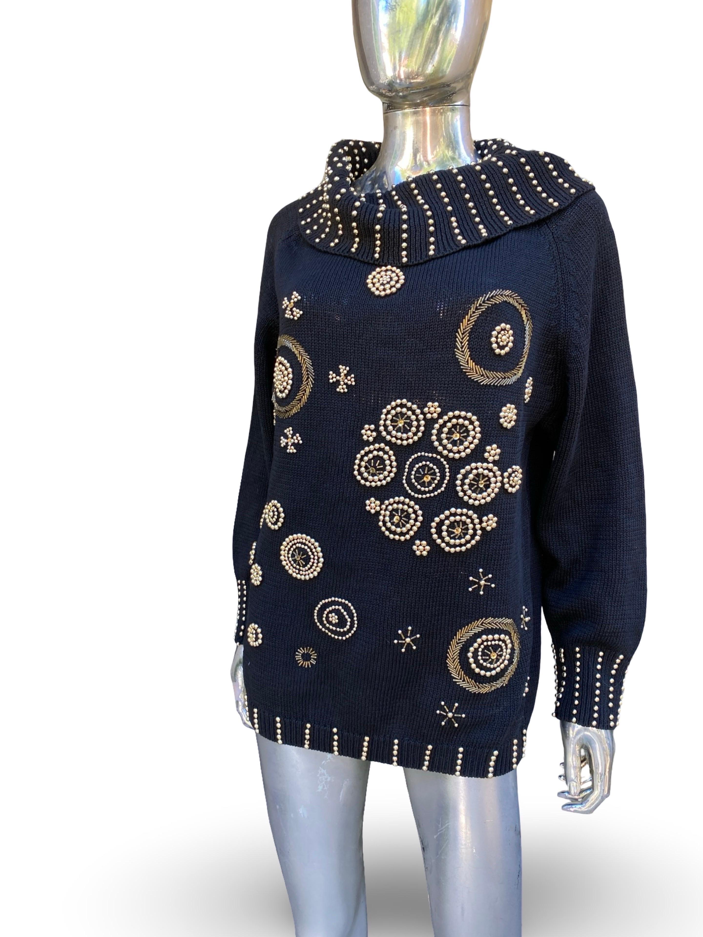 Designer Glam Gold Beaded Embellished Holiday Draped Black Sweater Size L en vente 8
