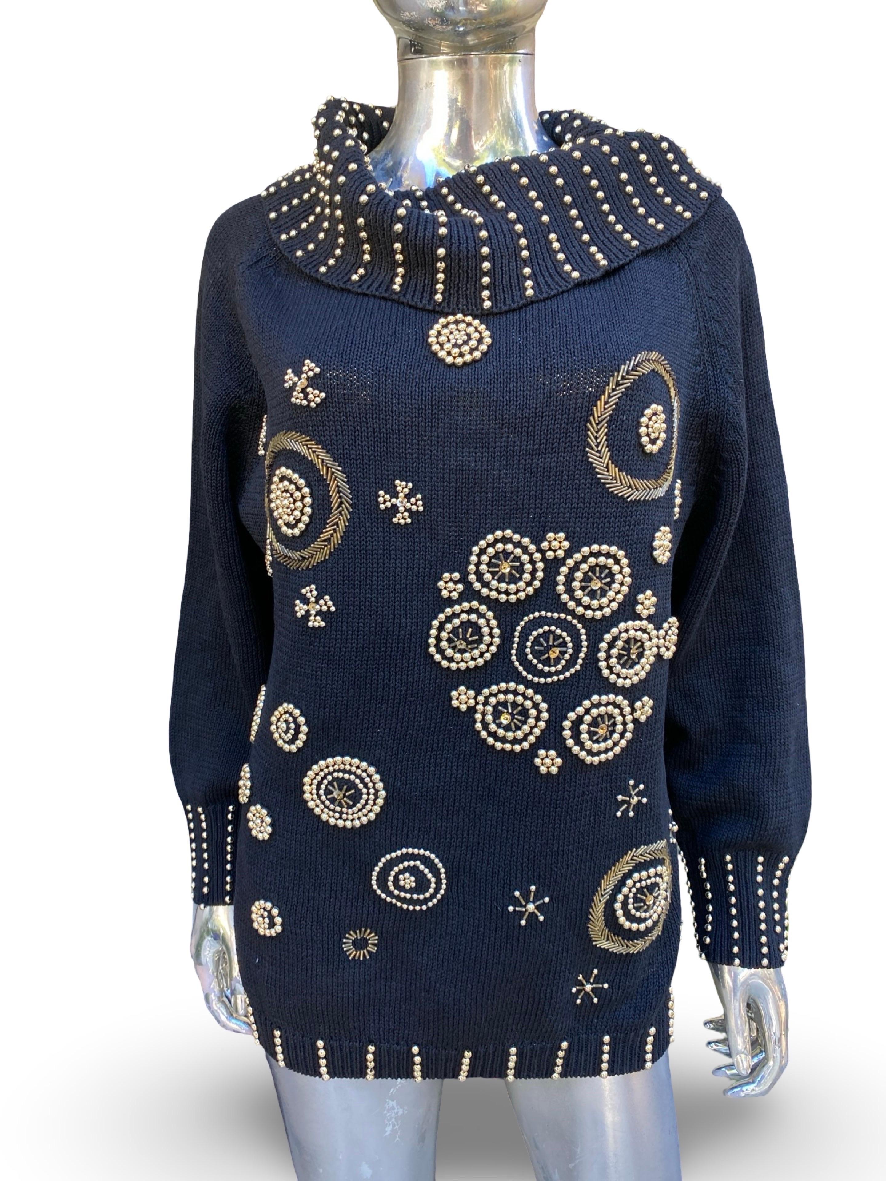 Noir Designer Glam Gold Beaded Embellished Holiday Draped Black Sweater Size L en vente