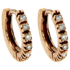 Pendientes de aro bebé de oro con diamantes de diseño