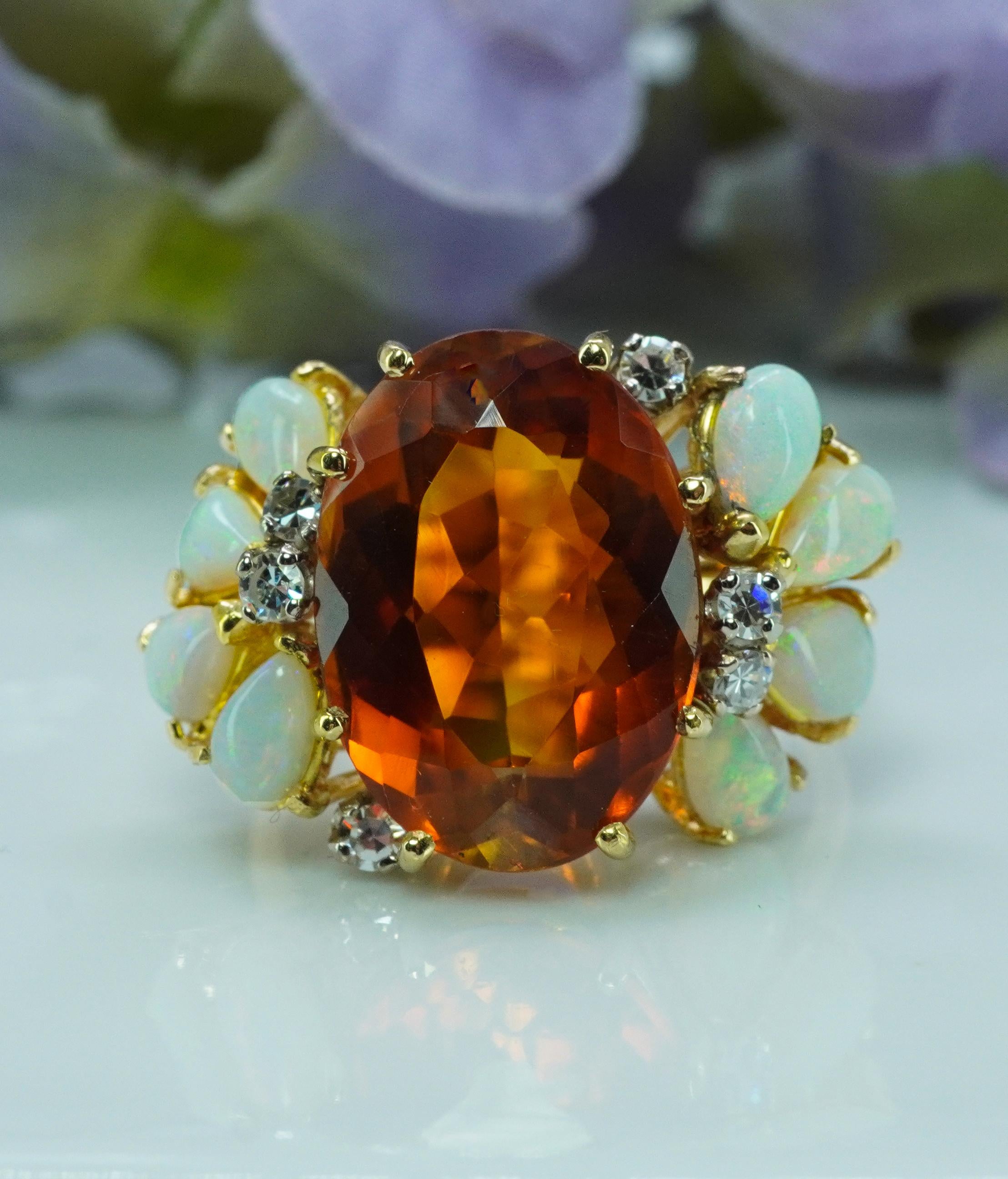 Designer H. Stern 18K Gold Vintage Madeira Citrine Opal Diamond Ring Signed en vente 1