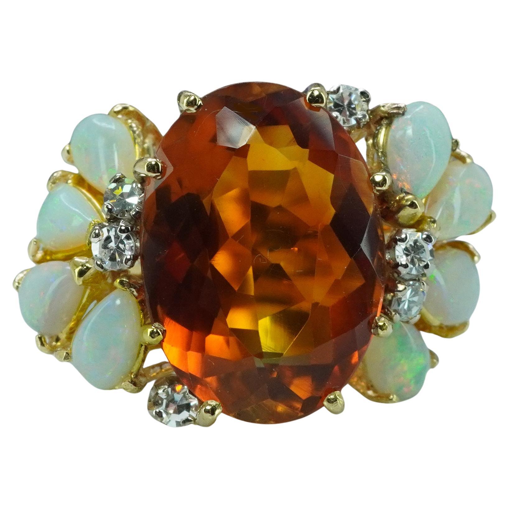 Designer H. Stern 18K Gold Vintage Madeira Citrine Opal Diamond Ring Signed en vente