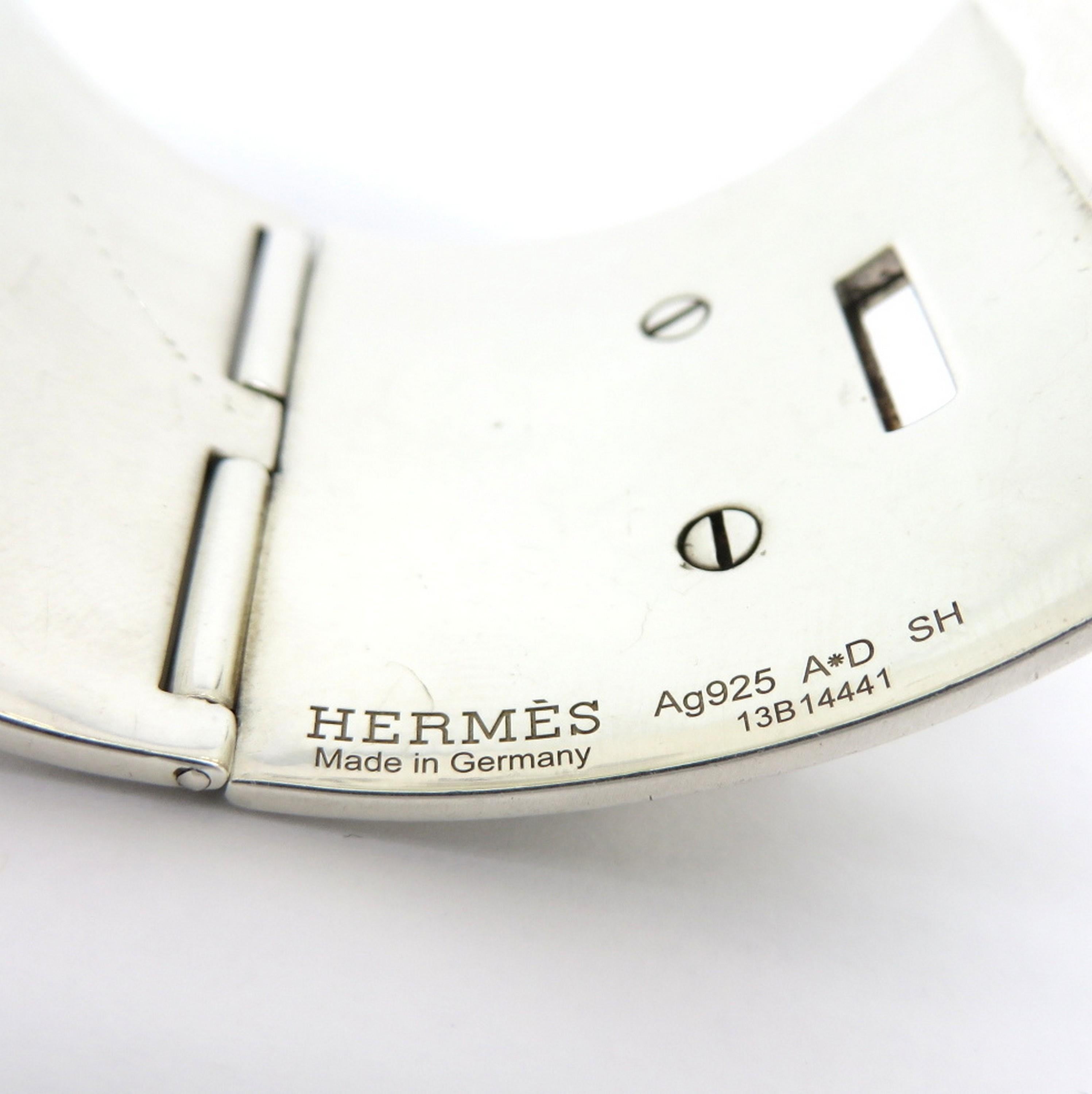 Bracelet manchette Collier de Chien de créateur Hermès en argent sterling en vente 1
