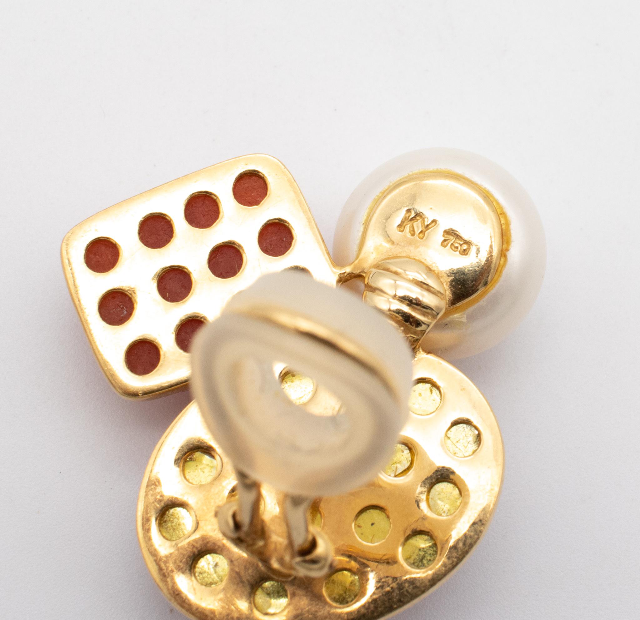 Women's Designer KJ Modern Earrings In 18Kt Yellow Gold With Amber, Jasper And Pearls For Sale