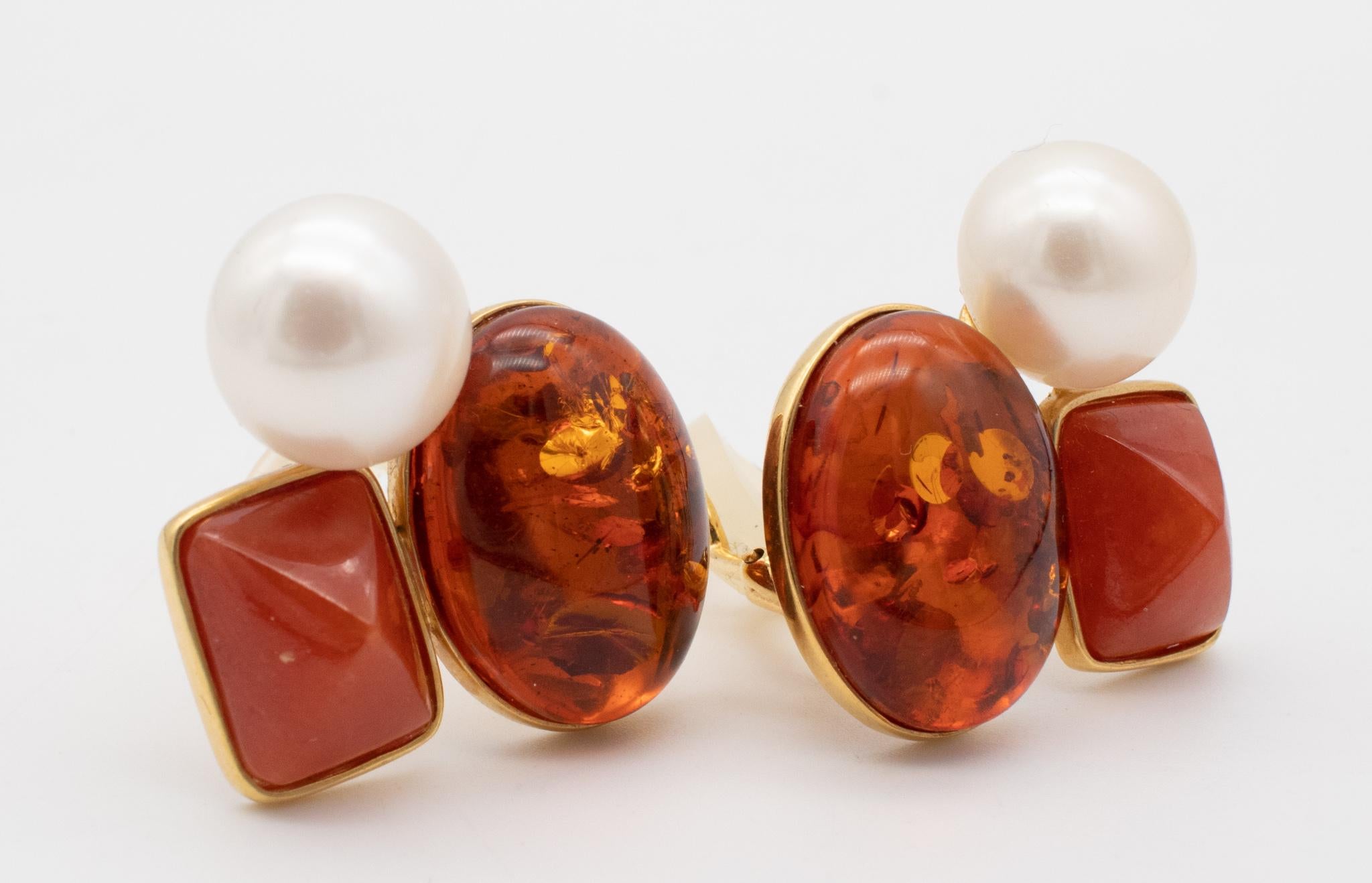 Designer KJ Modern Earrings In 18Kt Yellow Gold With Amber, Jasper And Pearls For Sale 1