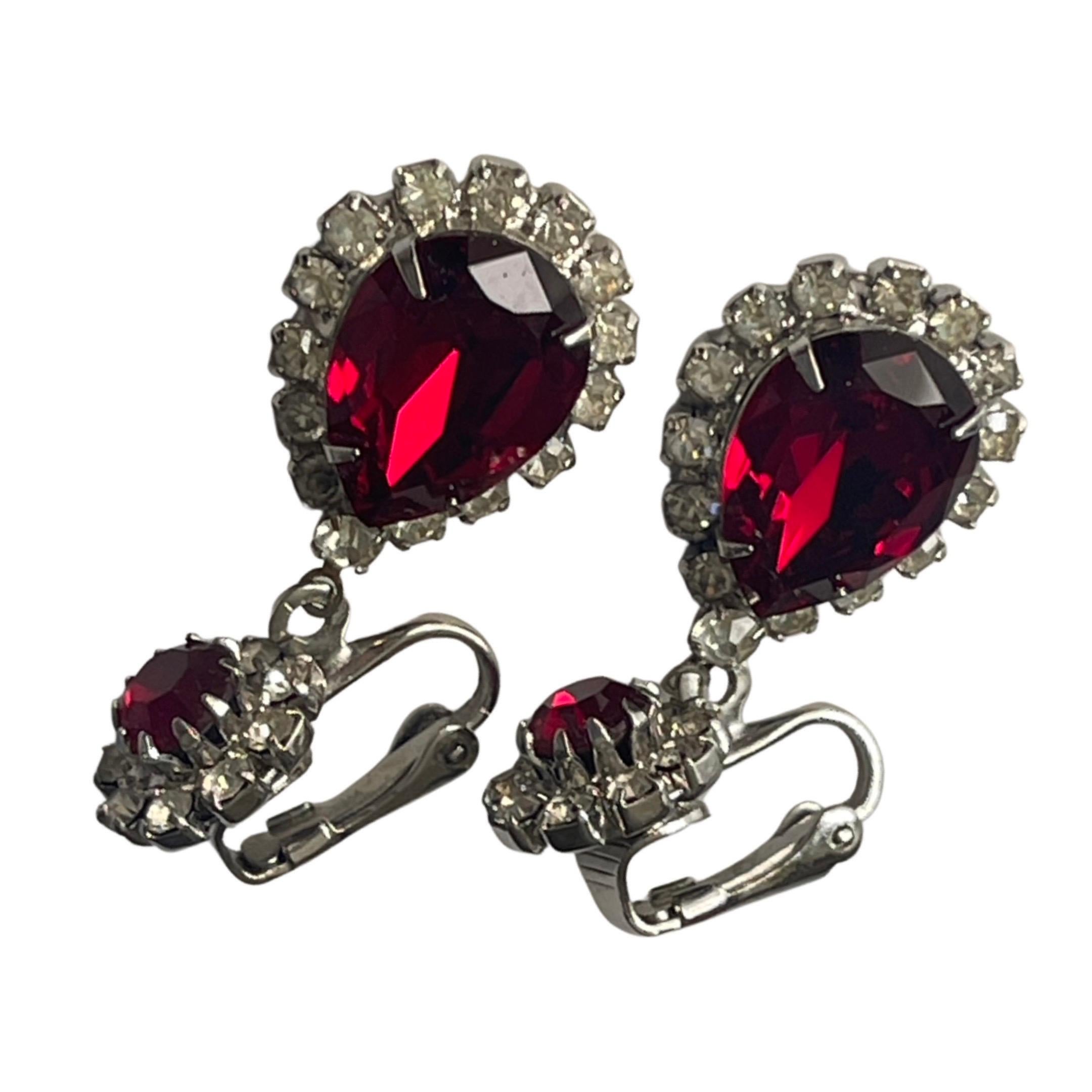 Designer Kramer Ruby Red Paddle Back Rhinestone Earrings Circa. 1955s -1960 In Good Condition For Sale In Galveston, TX