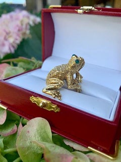 Designer Kurt Wayne Whimsical Large Heavy 18 Karat Yellow Gold Frog Ring
