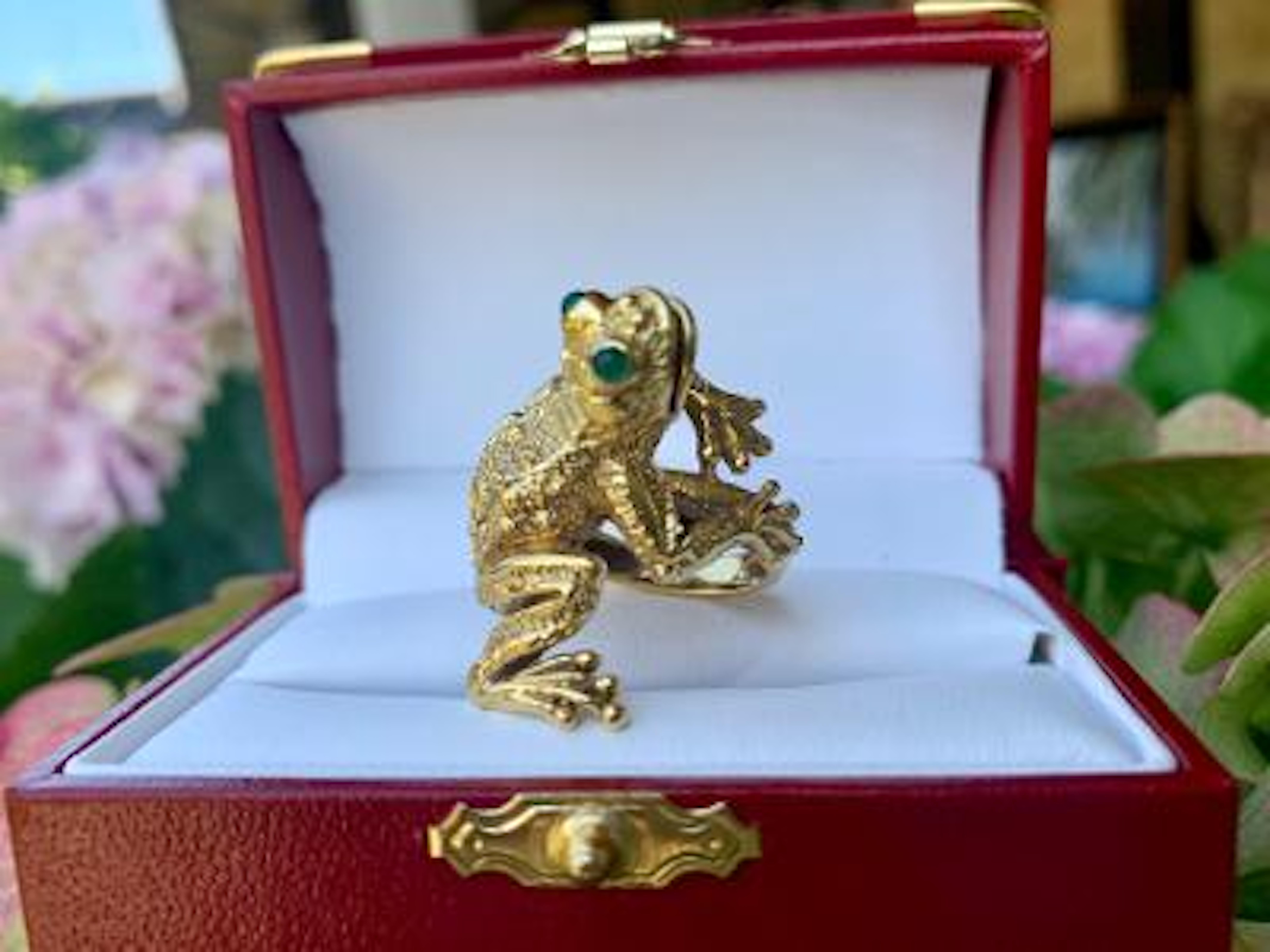 frog gold ring design