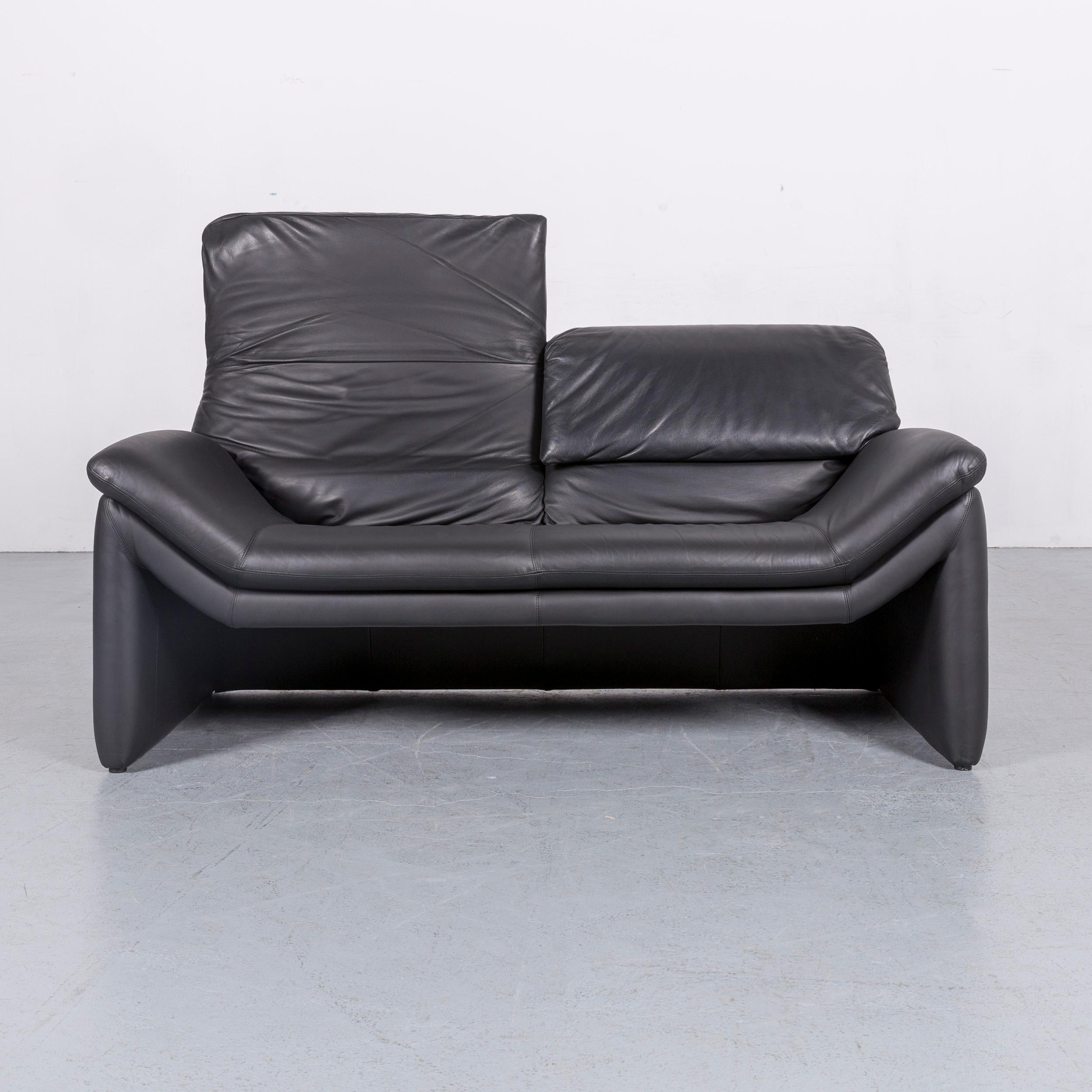 We bring to you an designer leather sofa black two-seat function.
