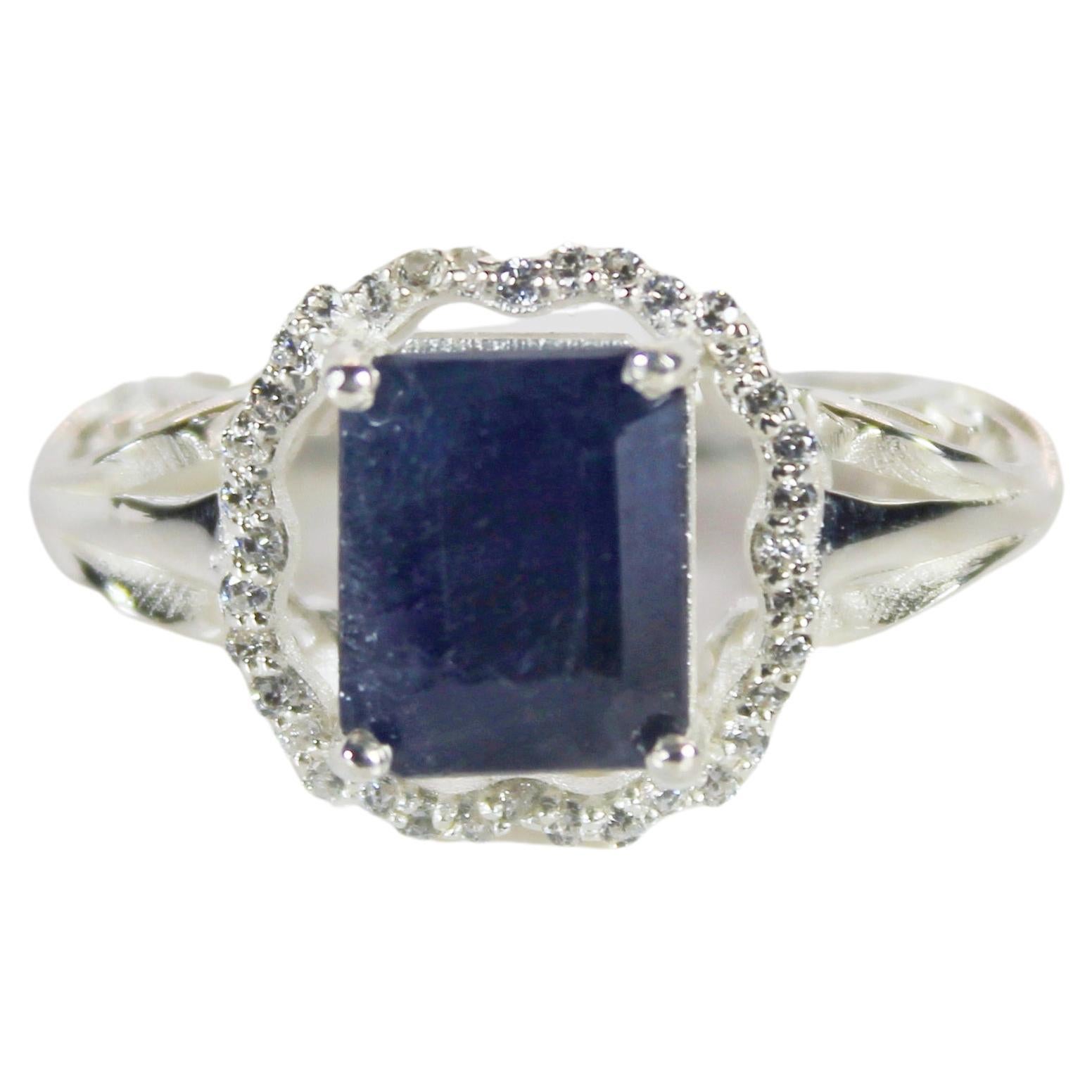 Natural Blue Sapphire Elegant Ring For Sale at 1stDibs