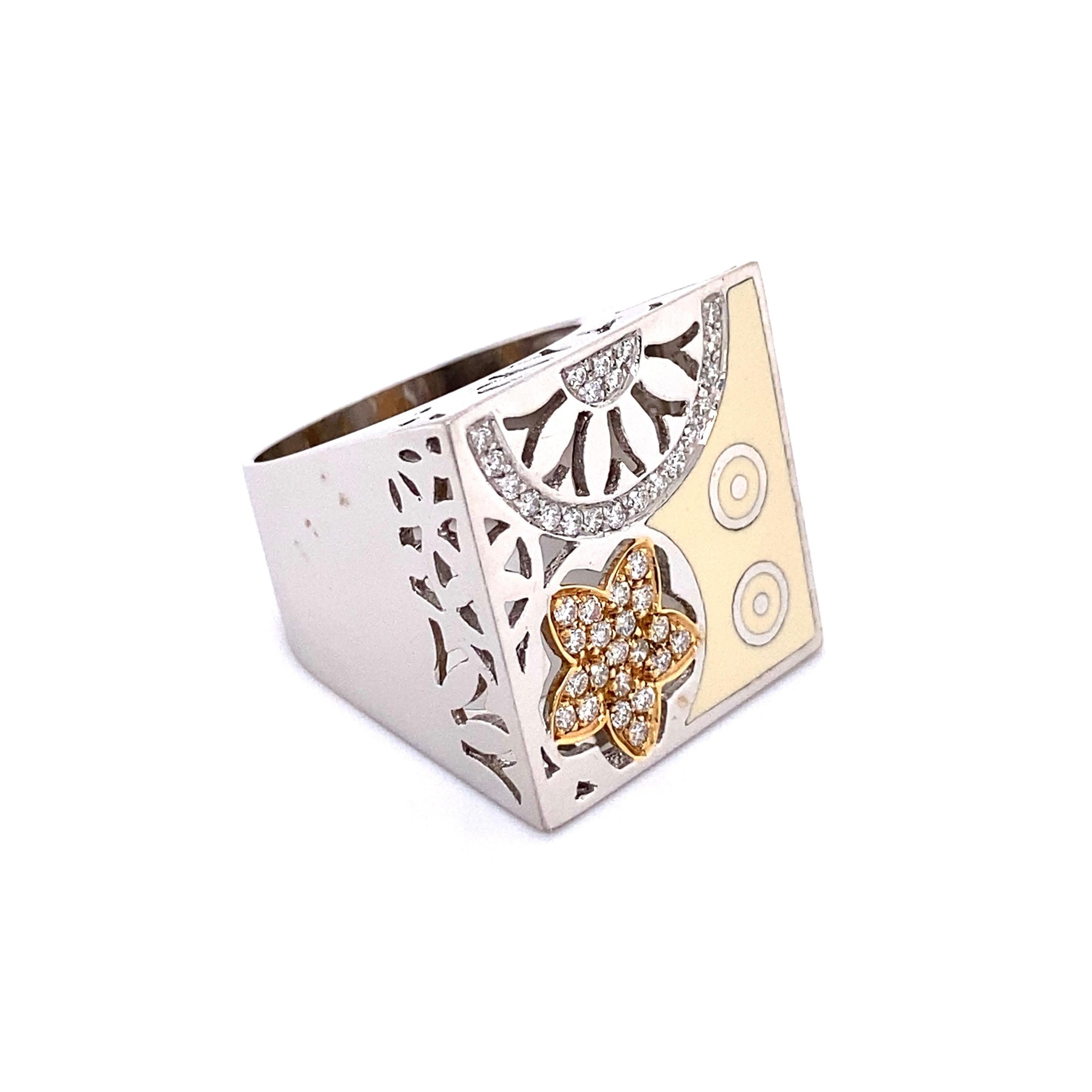 Fabuleux unique Nouvelle Bague  India Preziosa Design. Étincelle des diamants ronds de taille Brilliante sertis à la main, approx.  0,45tcw, complètent magnifiquement l'émail de cette bague en or blanc 18K réalisée à la main.  Dimensions : 1.04