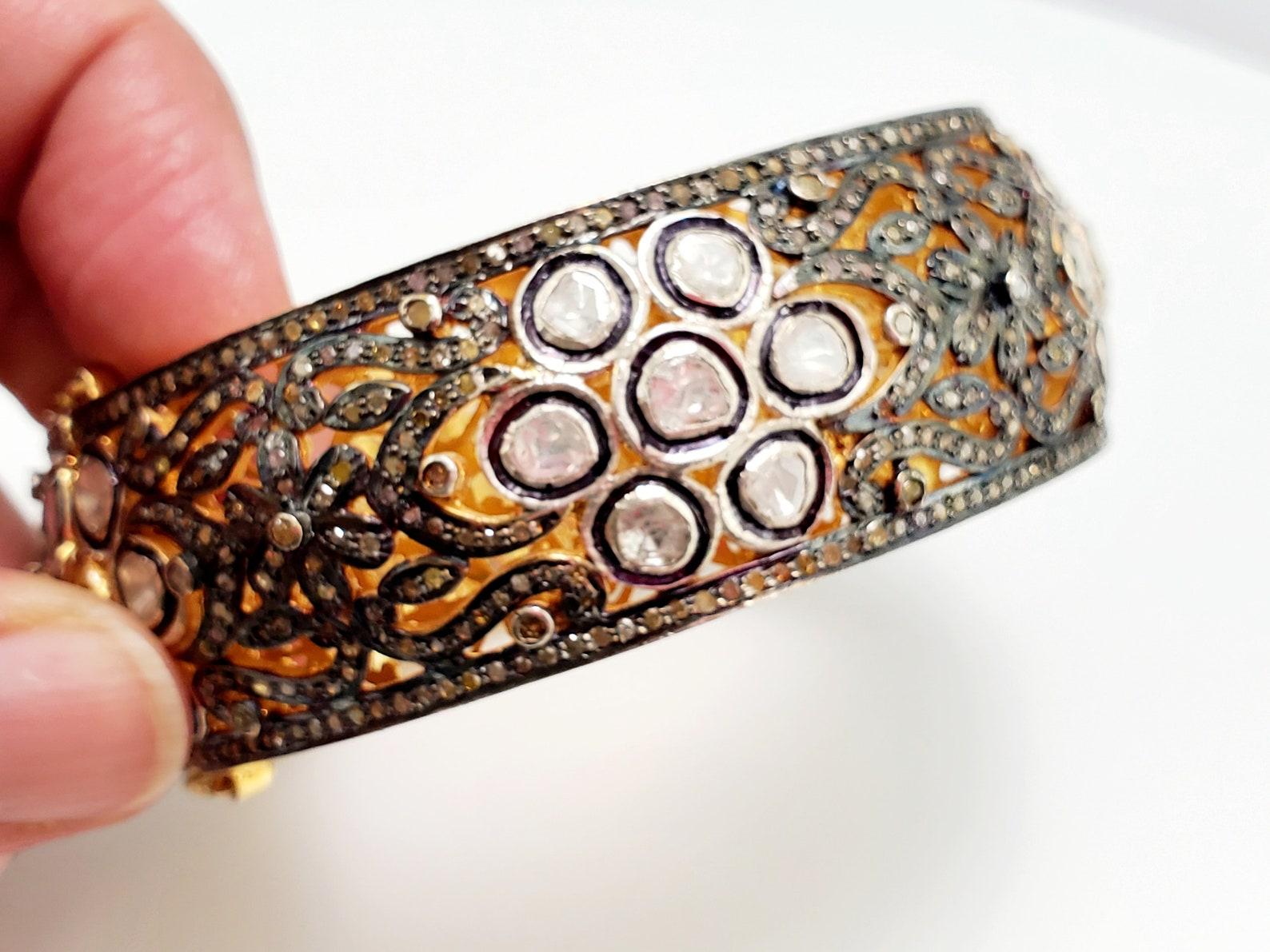 Bracciale d'autore in argento 925 con diamanti taglio rosa e pavé di diamanti. in vendita 2