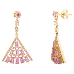 Pendientes colgantes pirámide de zafiro rosa de diseño para boda en oro amarillo de 18k