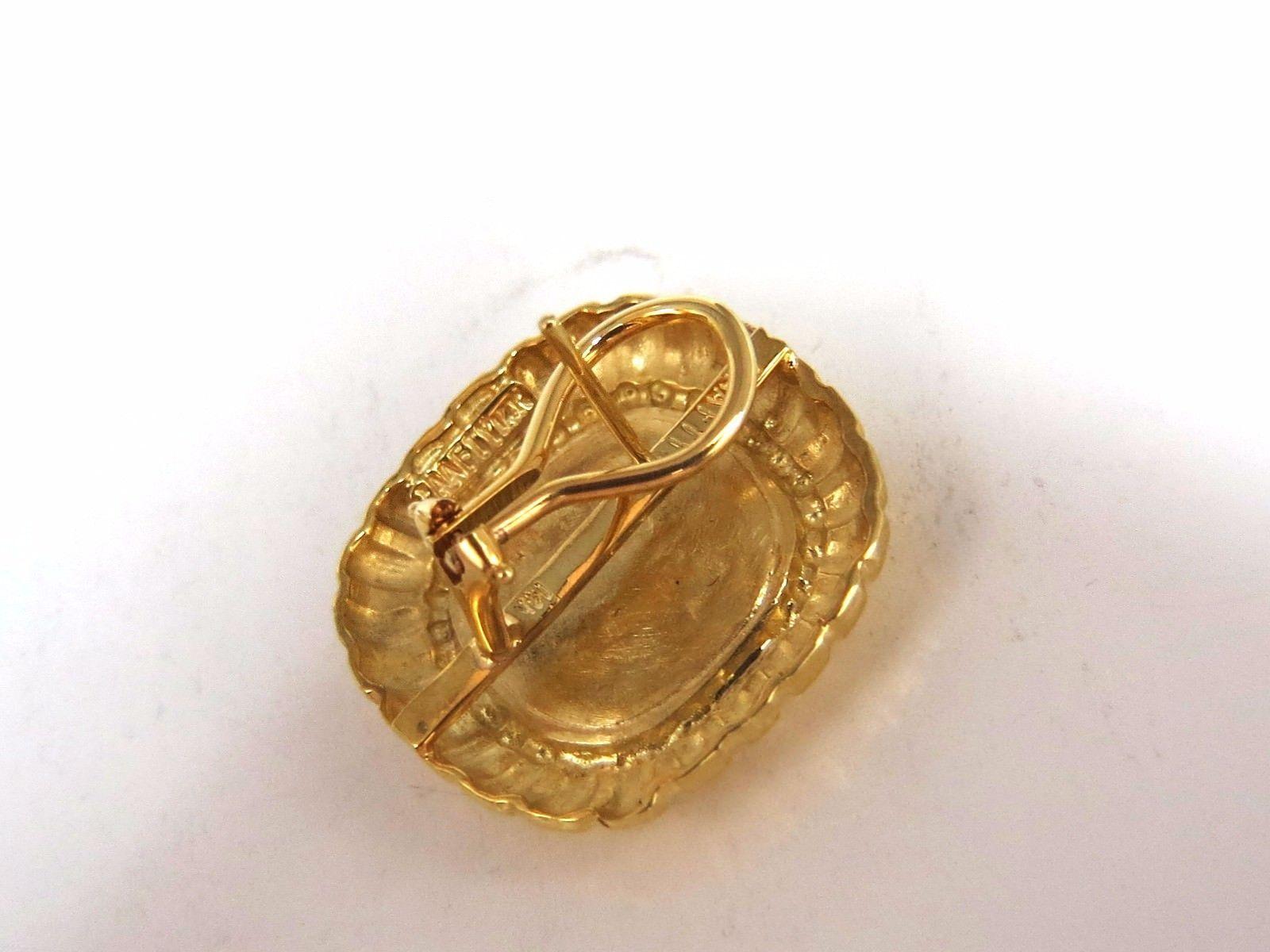 yellow angel harp logo