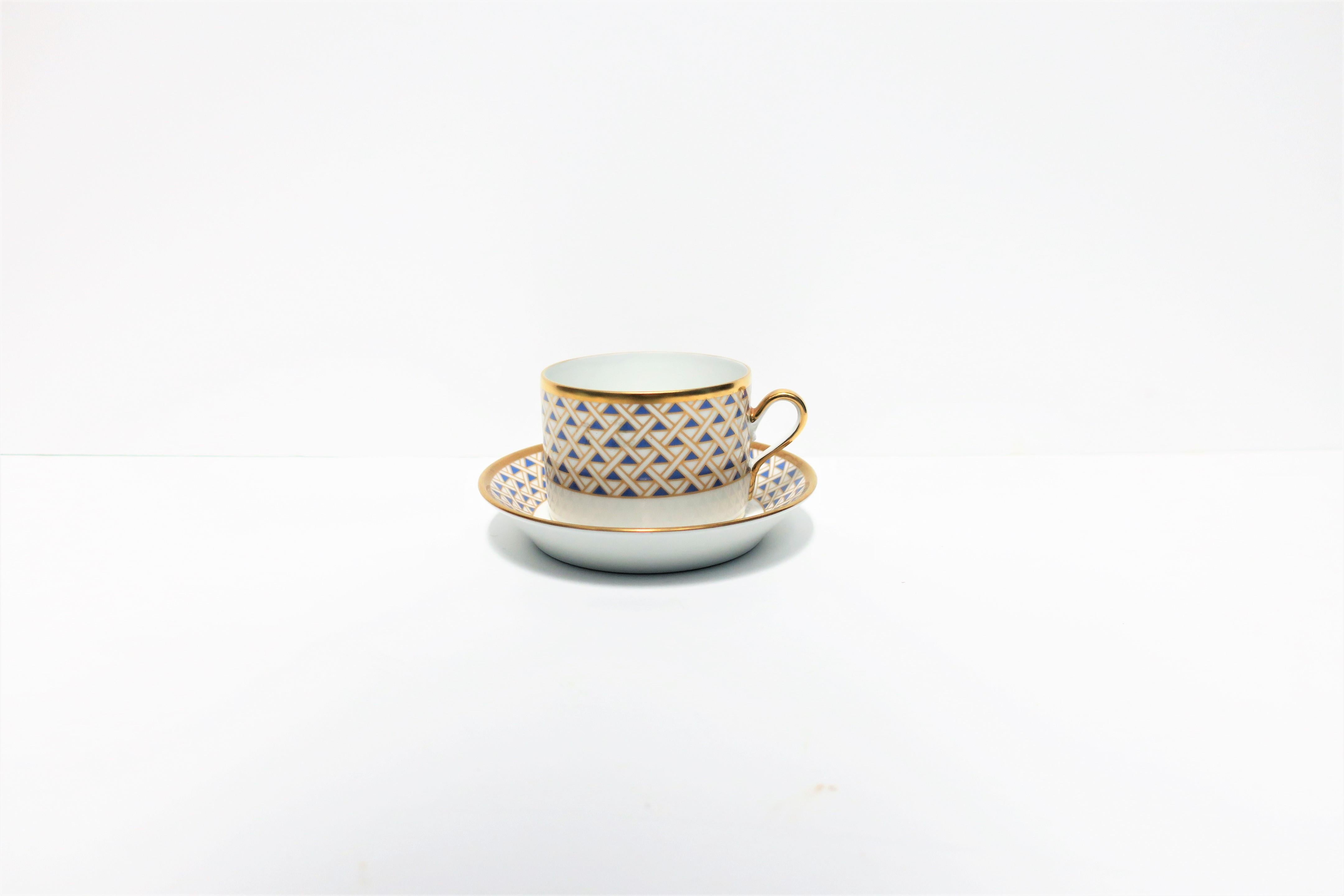 italian coffee cups and saucers