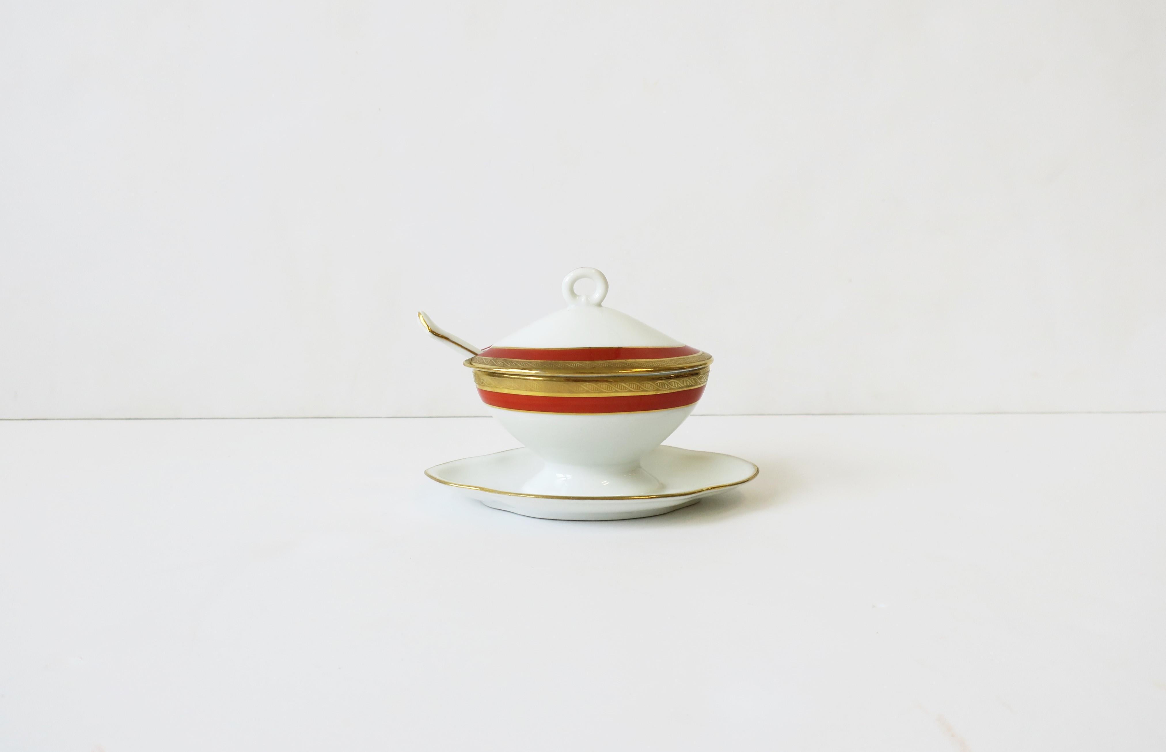 20th Century Richard Ginori Italian White and Gold Porcelain Condiment Dish & Spoon  For Sale