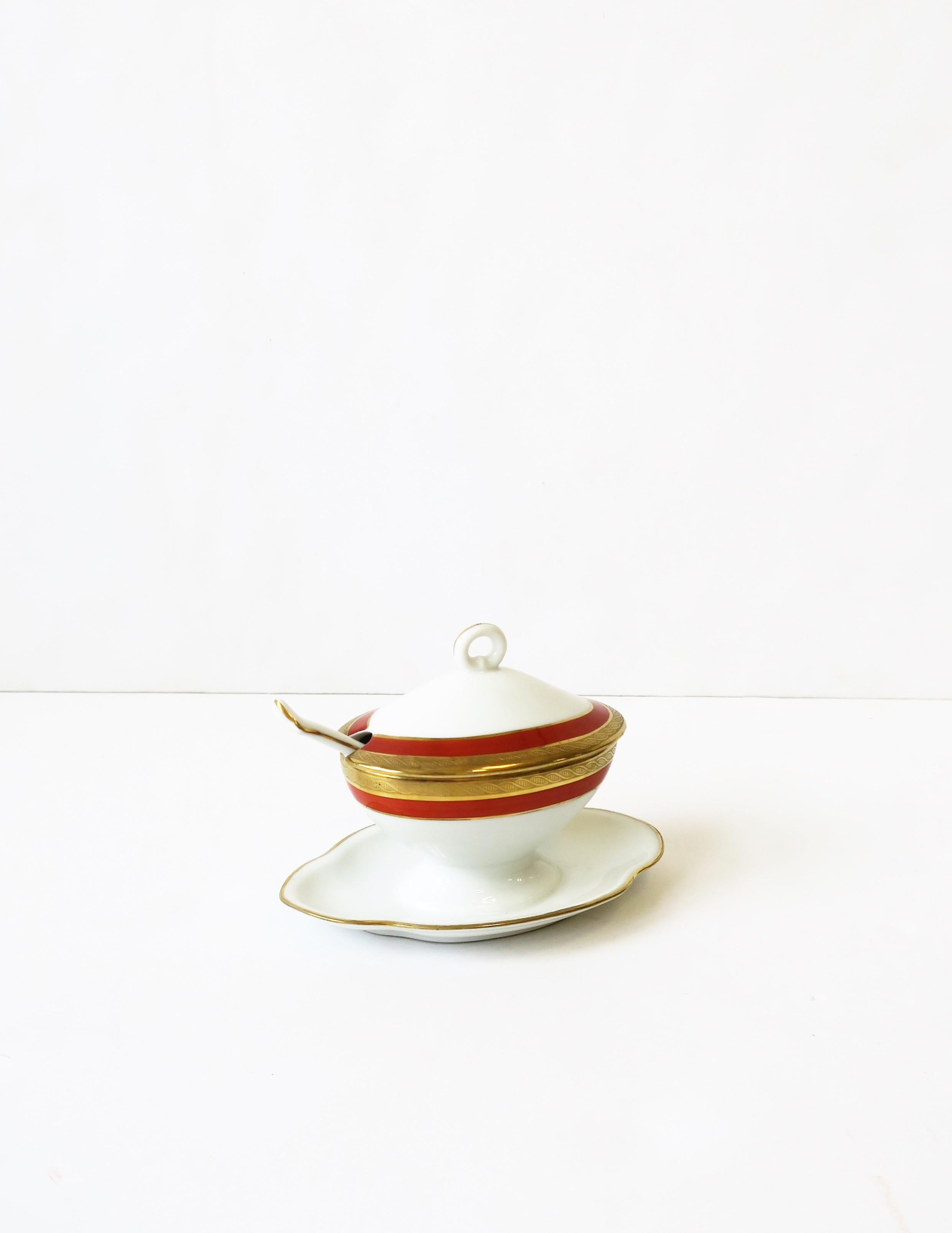 Richard Ginori Italian White and Gold Porcelain Condiment Dish & Spoon  For Sale 2