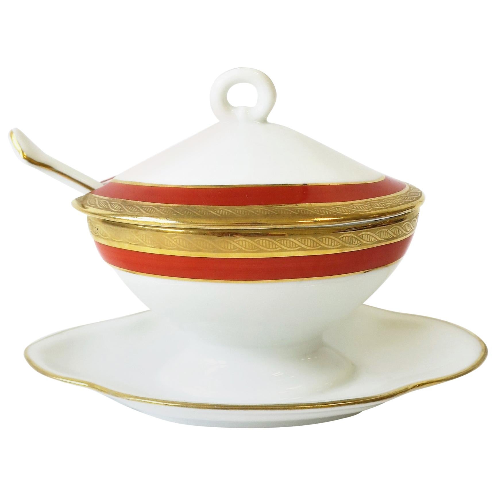 Vintage Designer Richard Ginori Italian White and Gold Porcelain Condiment Dish